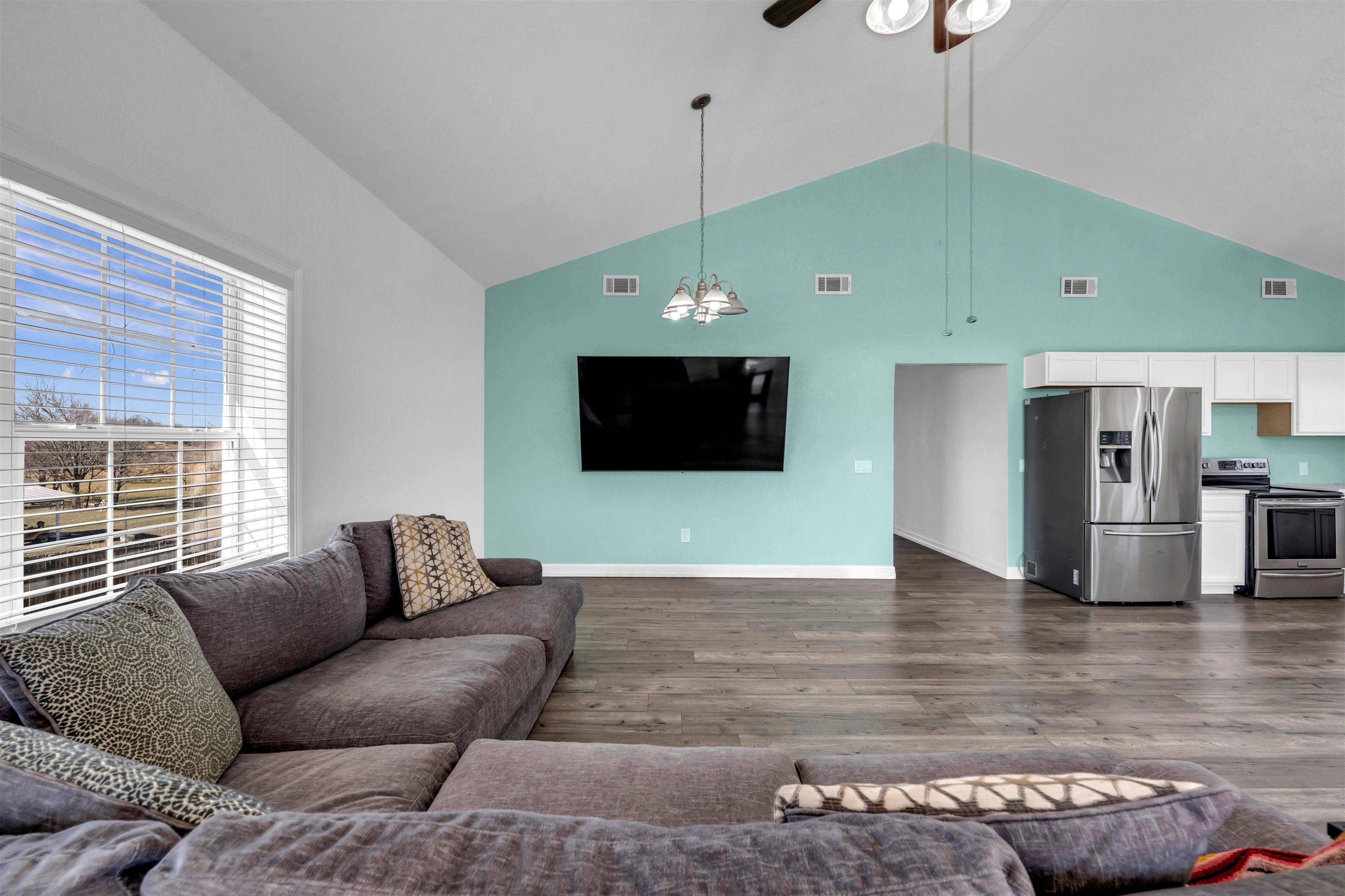 Kingsland, TX 78639,4521 River Oaks DR