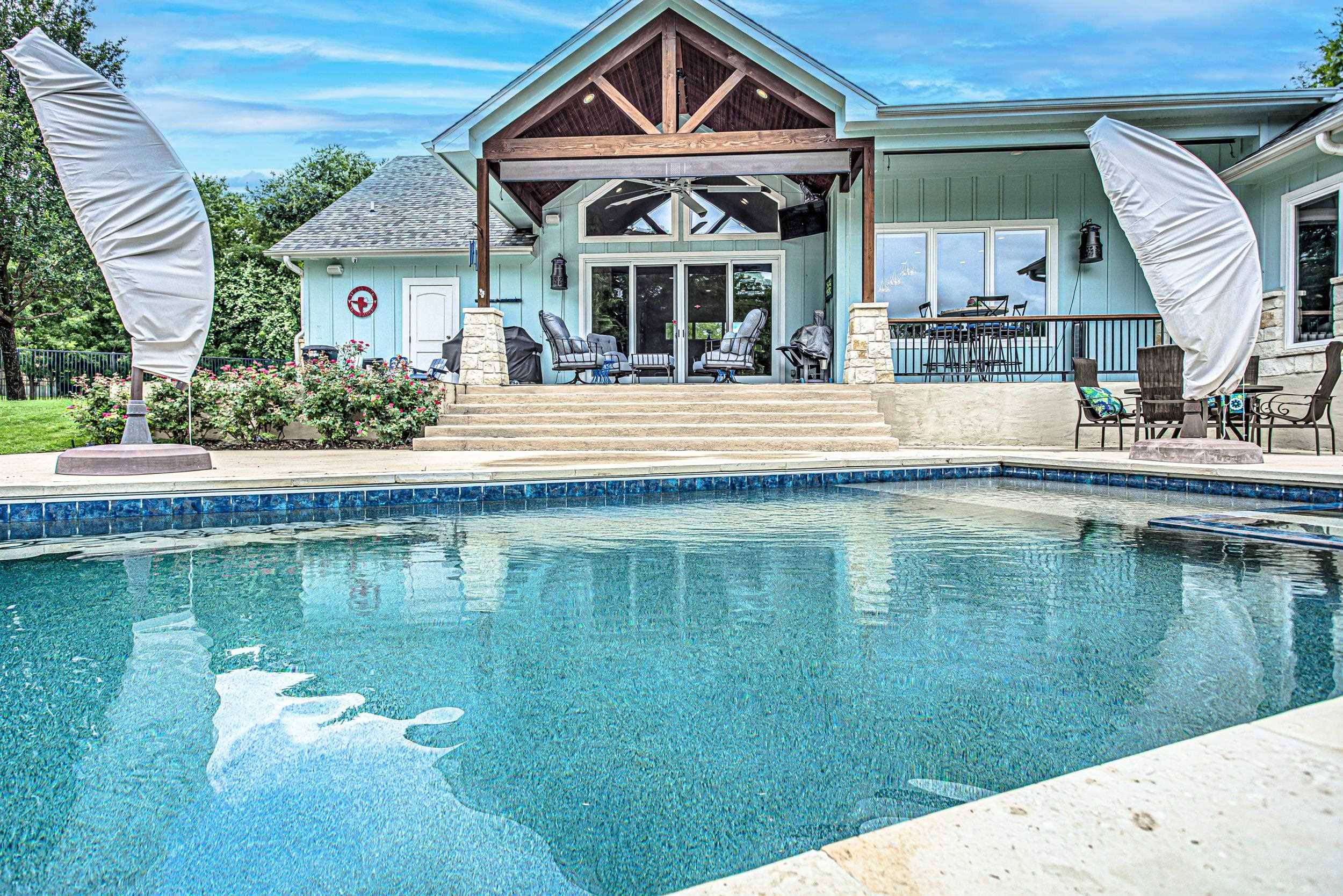 Kingsland, TX 78639,3896 COMANCHE TRAIL LN