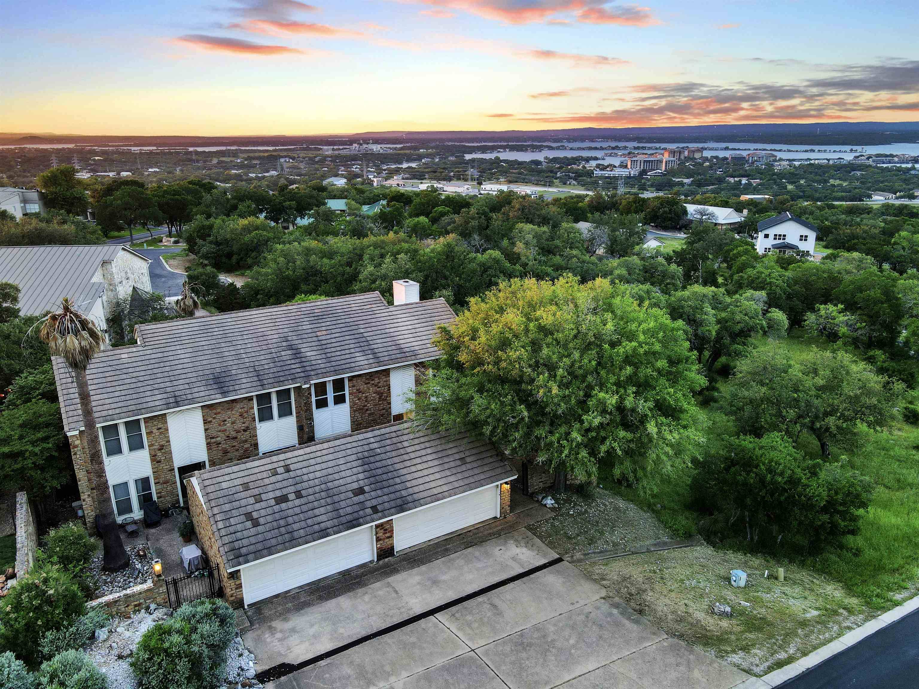 Horseshoe Bay, TX 78657,Clayton Nolen 704 Unit A