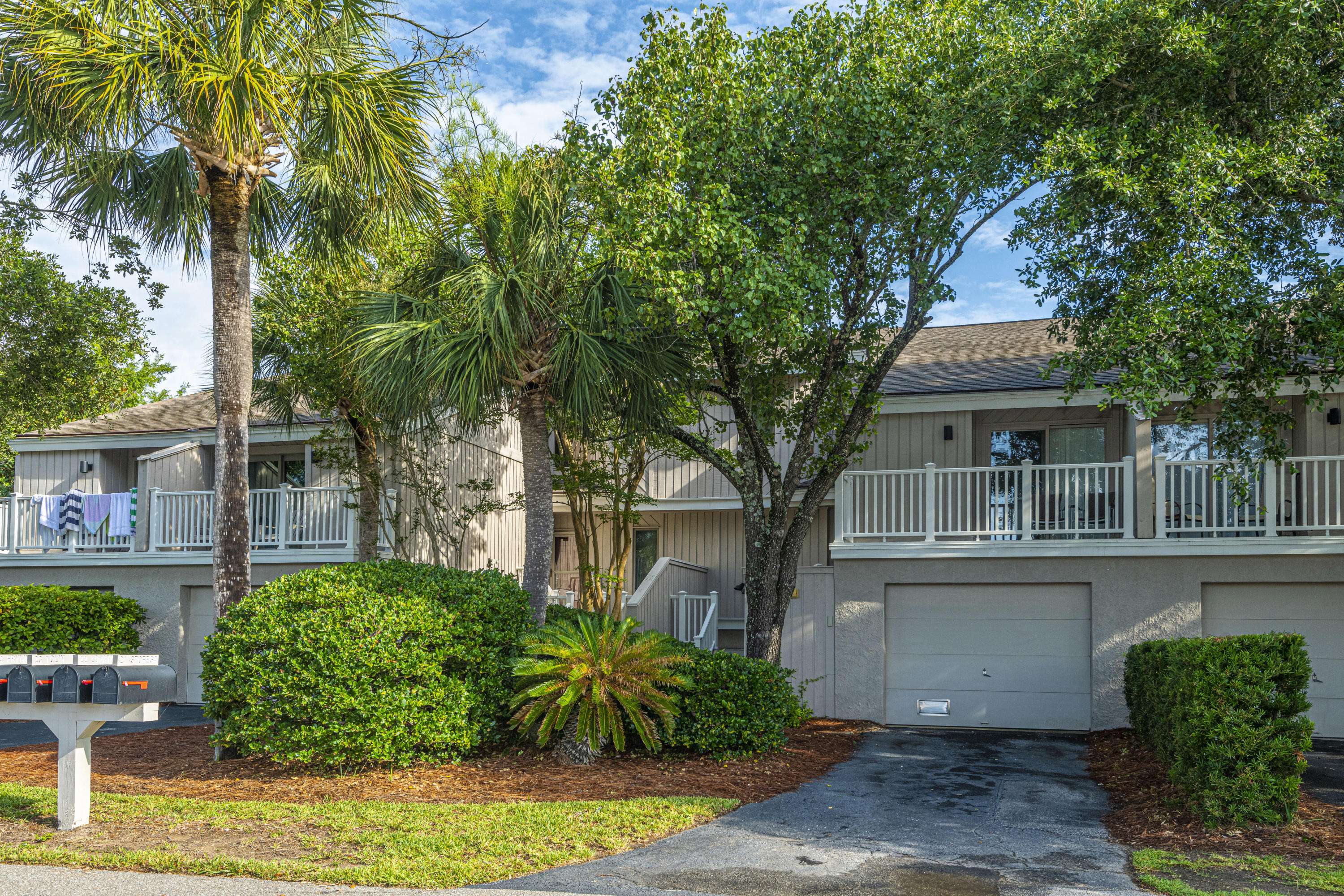 Isle Of Palms, SC 29451,22 Racquet Clb