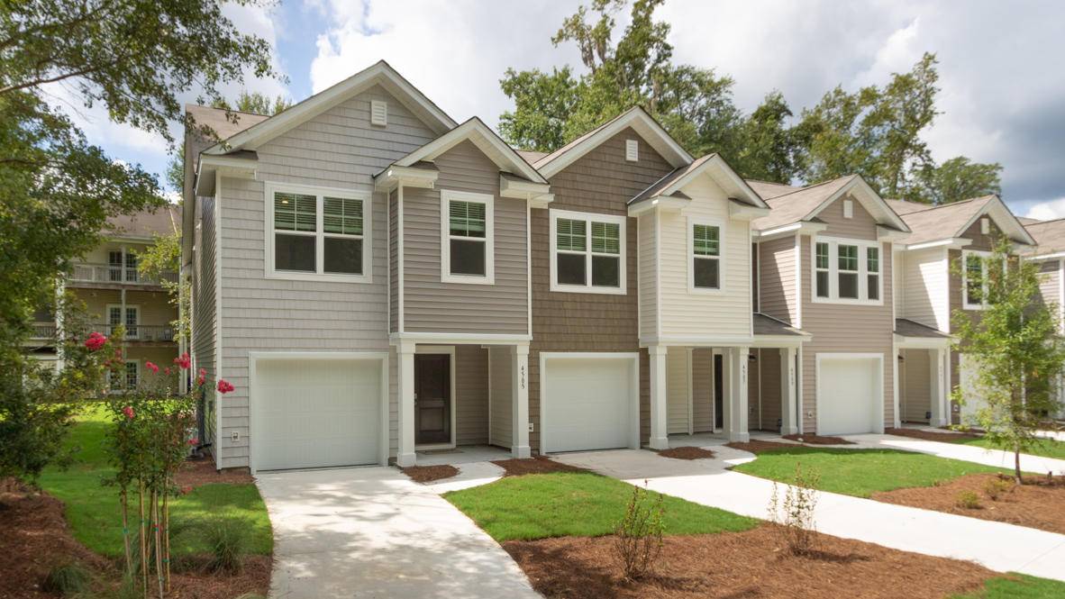 North Charleston, SC 29418,4708 Palm View Cir