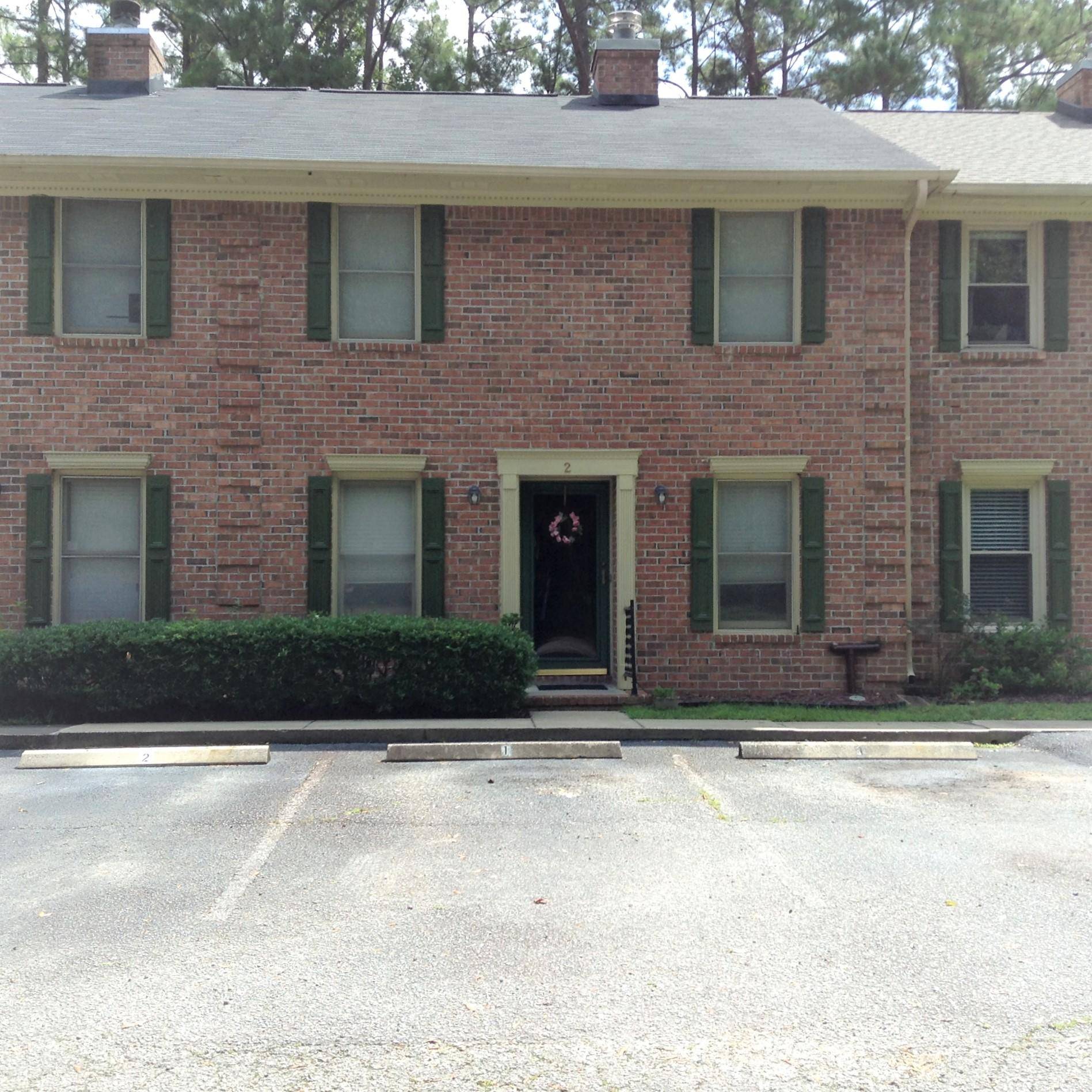 Summerville, SC 29485,302 Springview Ln #2