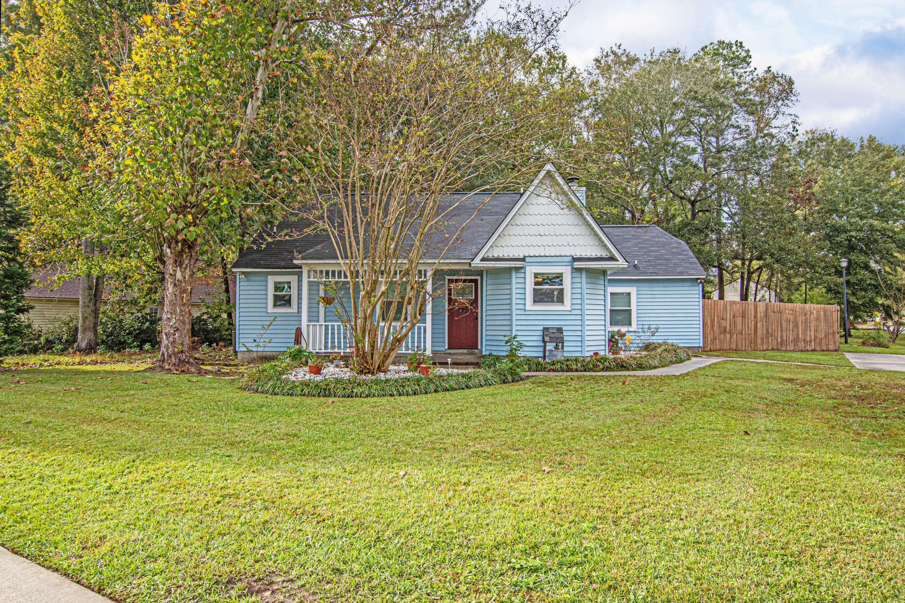 Ladson, SC 29456,224 Parlor Dr