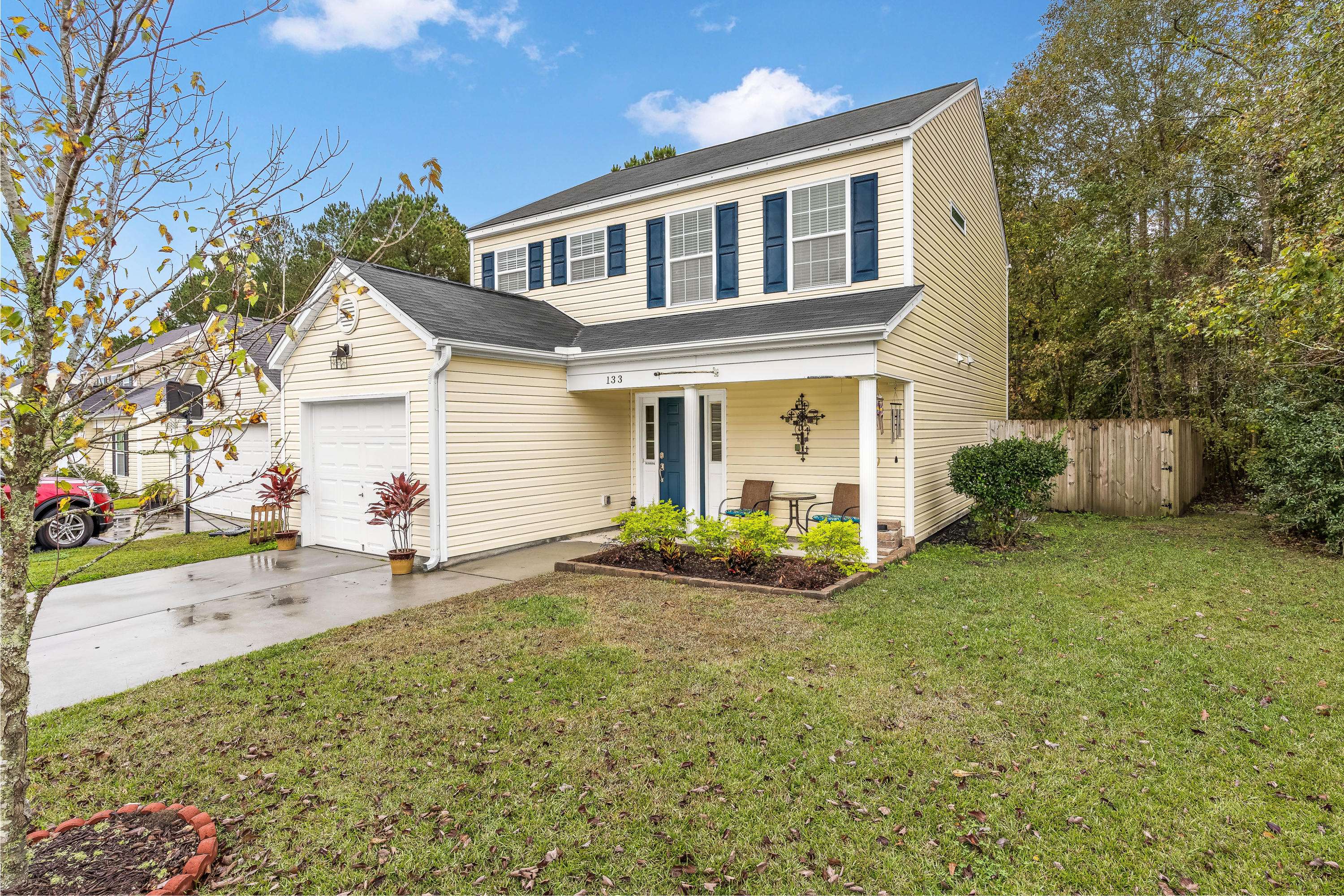 Summerville, SC 29485,133 Coosawatchie St