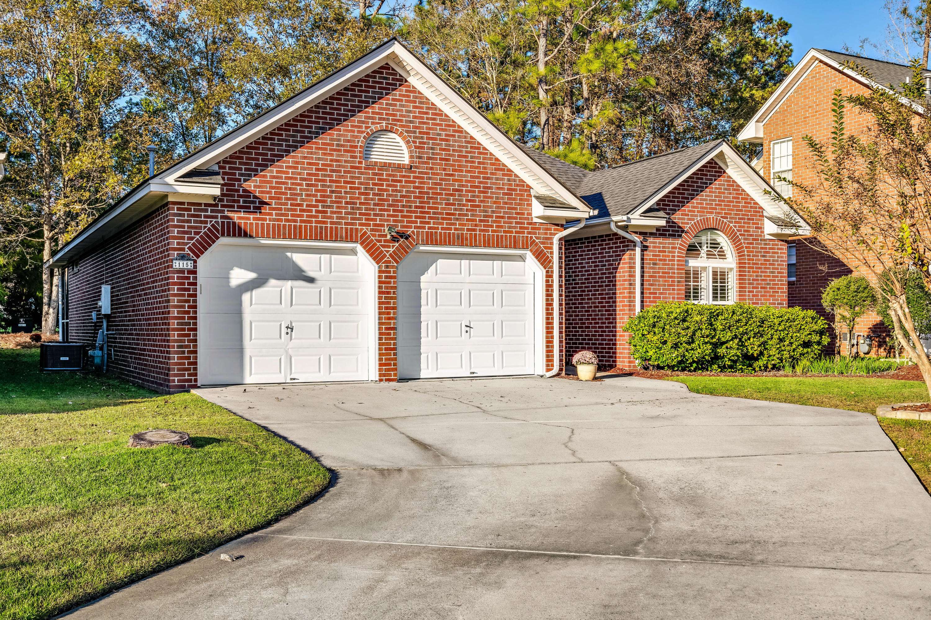 Summerville, SC 29483,115 Carnoustie Ct