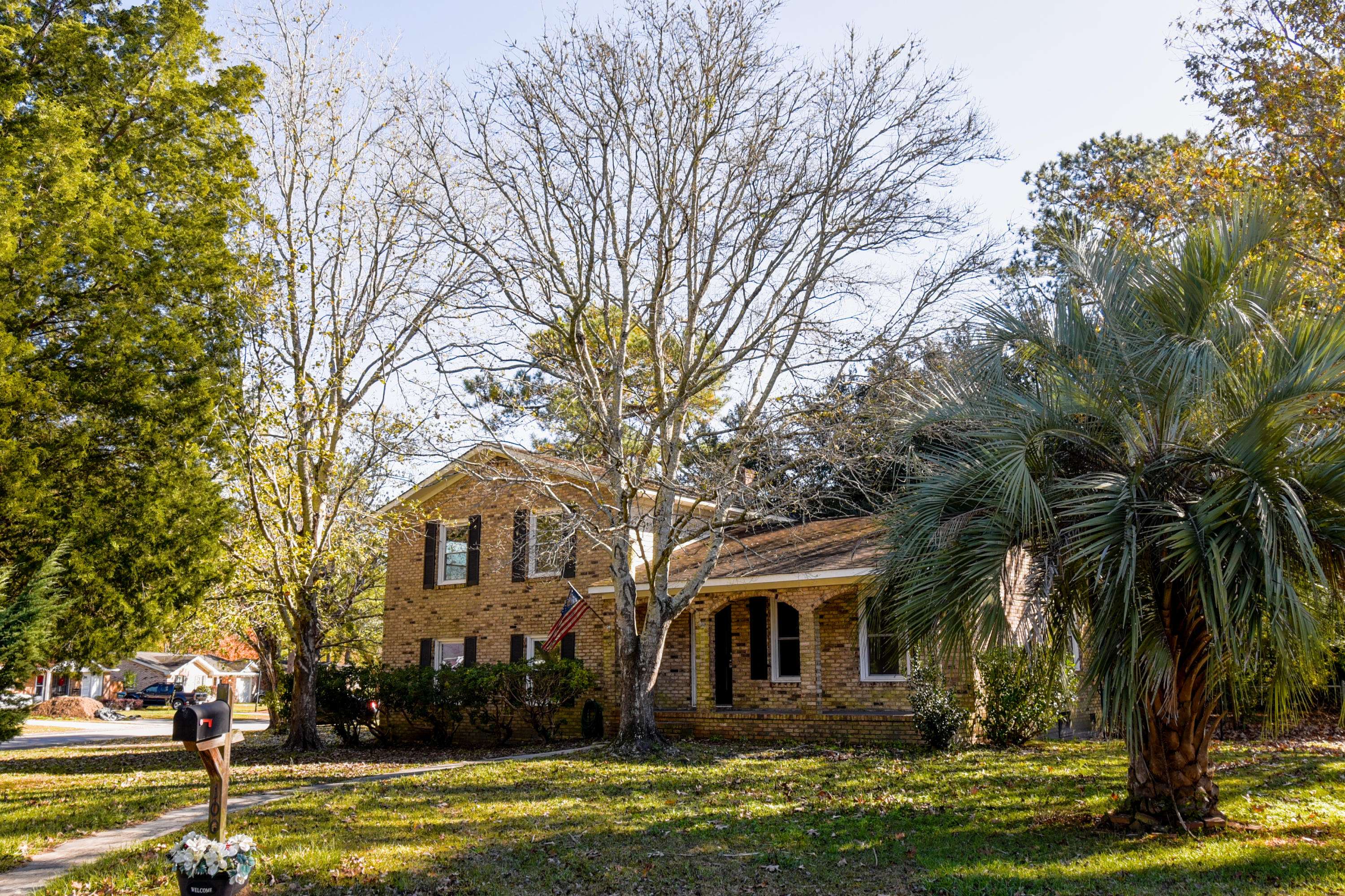 Summerville, SC 29485,100 Eliza Ln