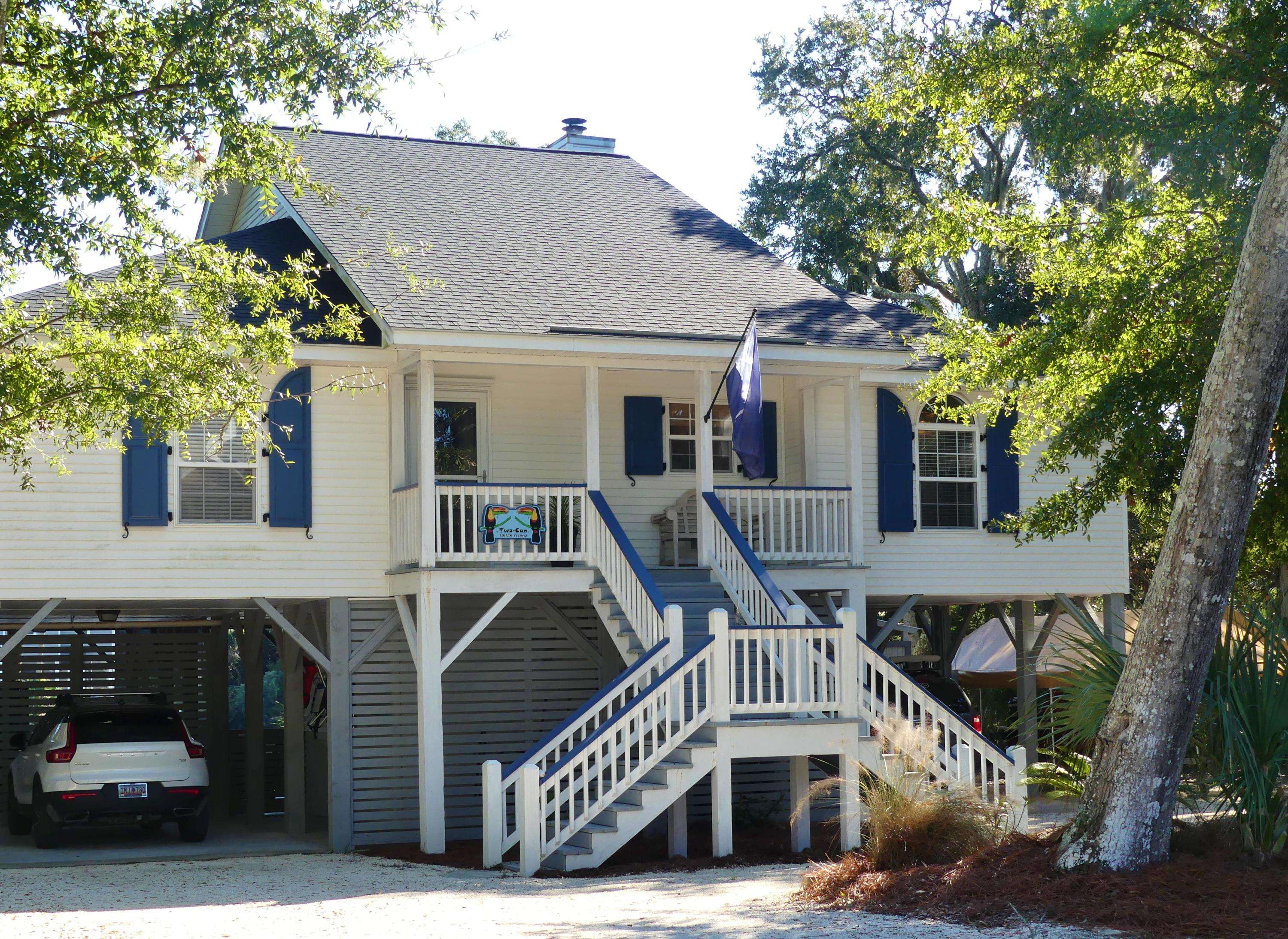 Edisto Island, SC 29438,712 Jungle Rd