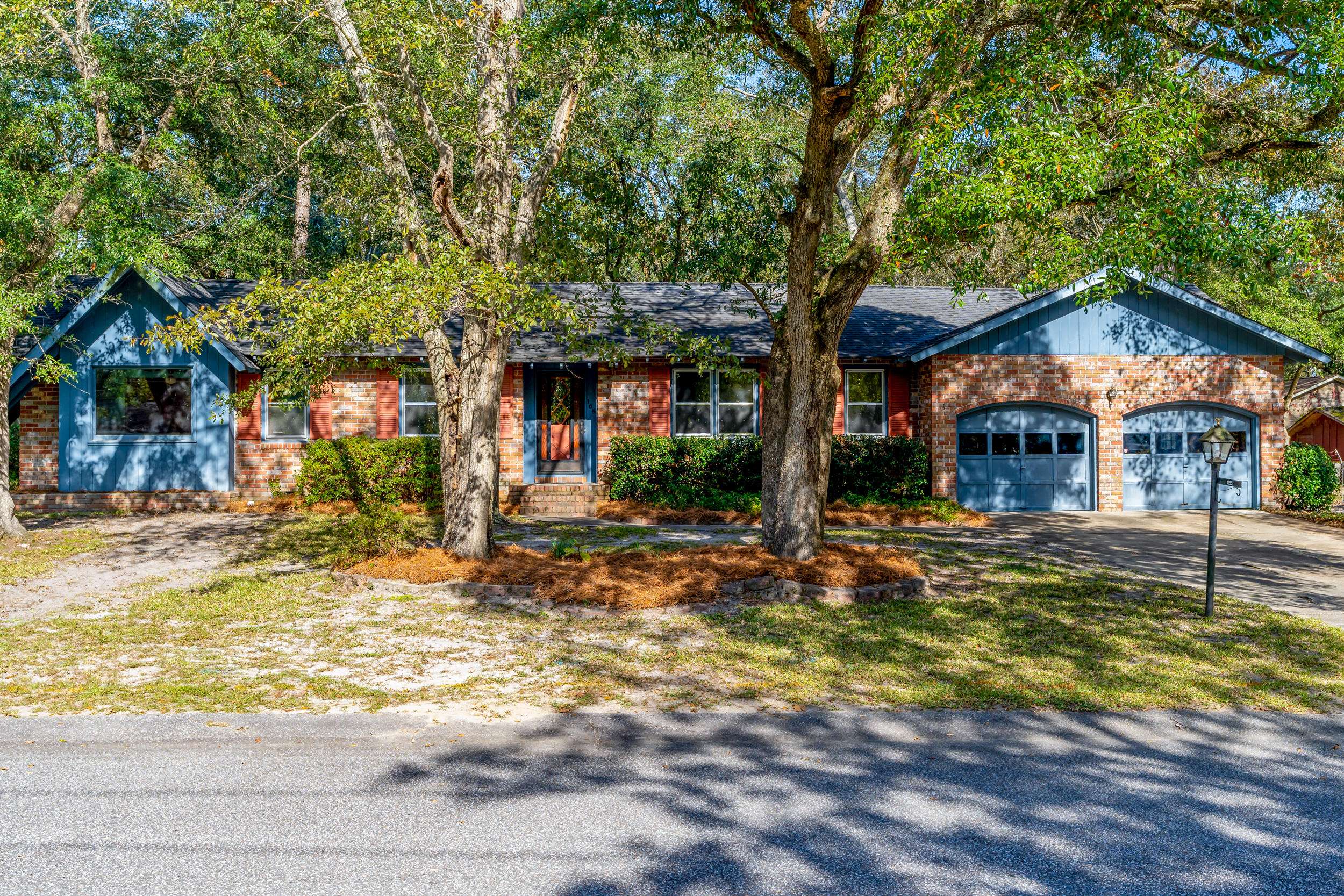 Summerville, SC 29485,105 Setter Ln