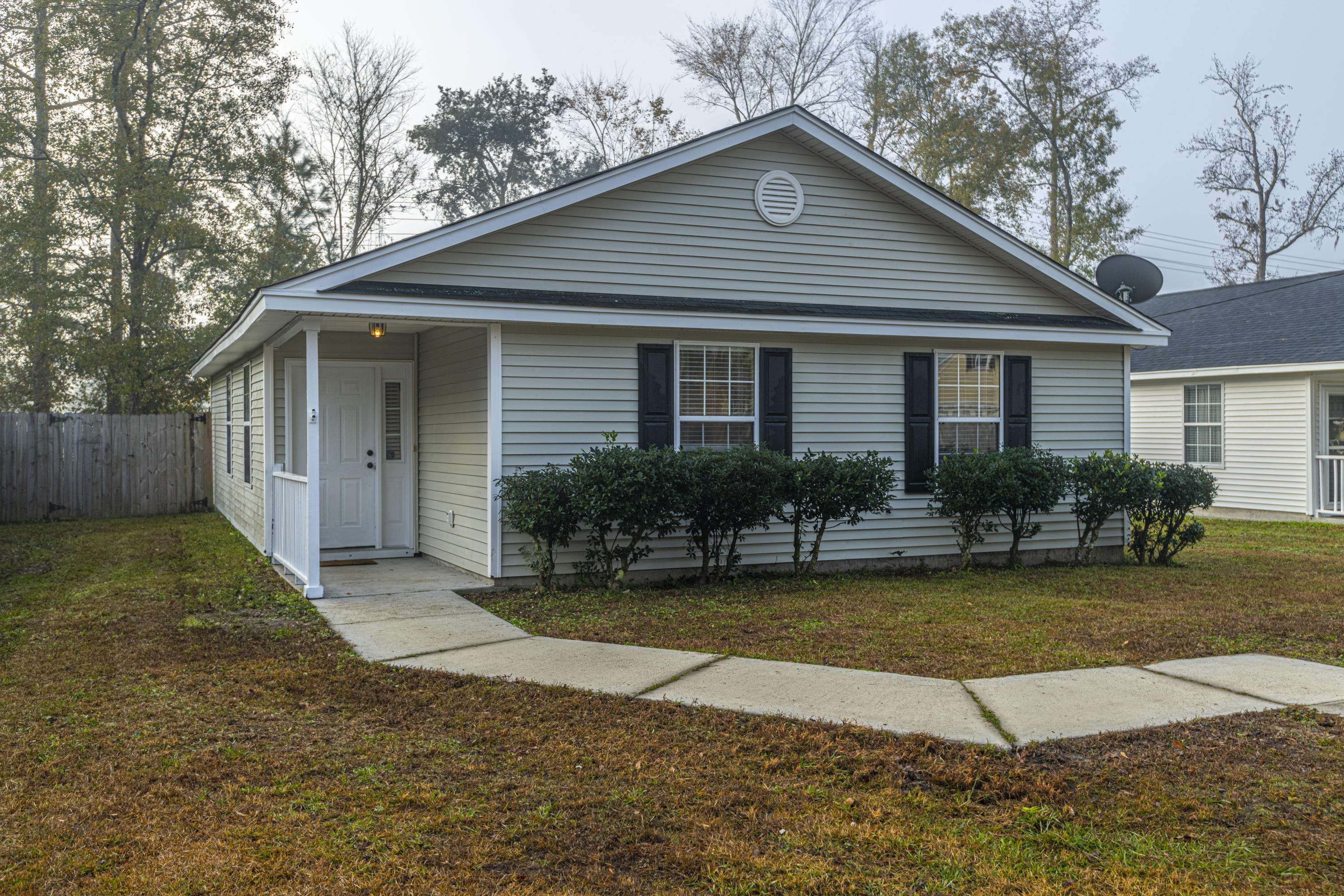 Goose Creek, SC 29445,397 Price St