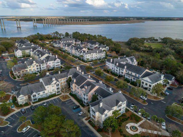 Charleston, SC 29492,130 River Landing Dr #2214