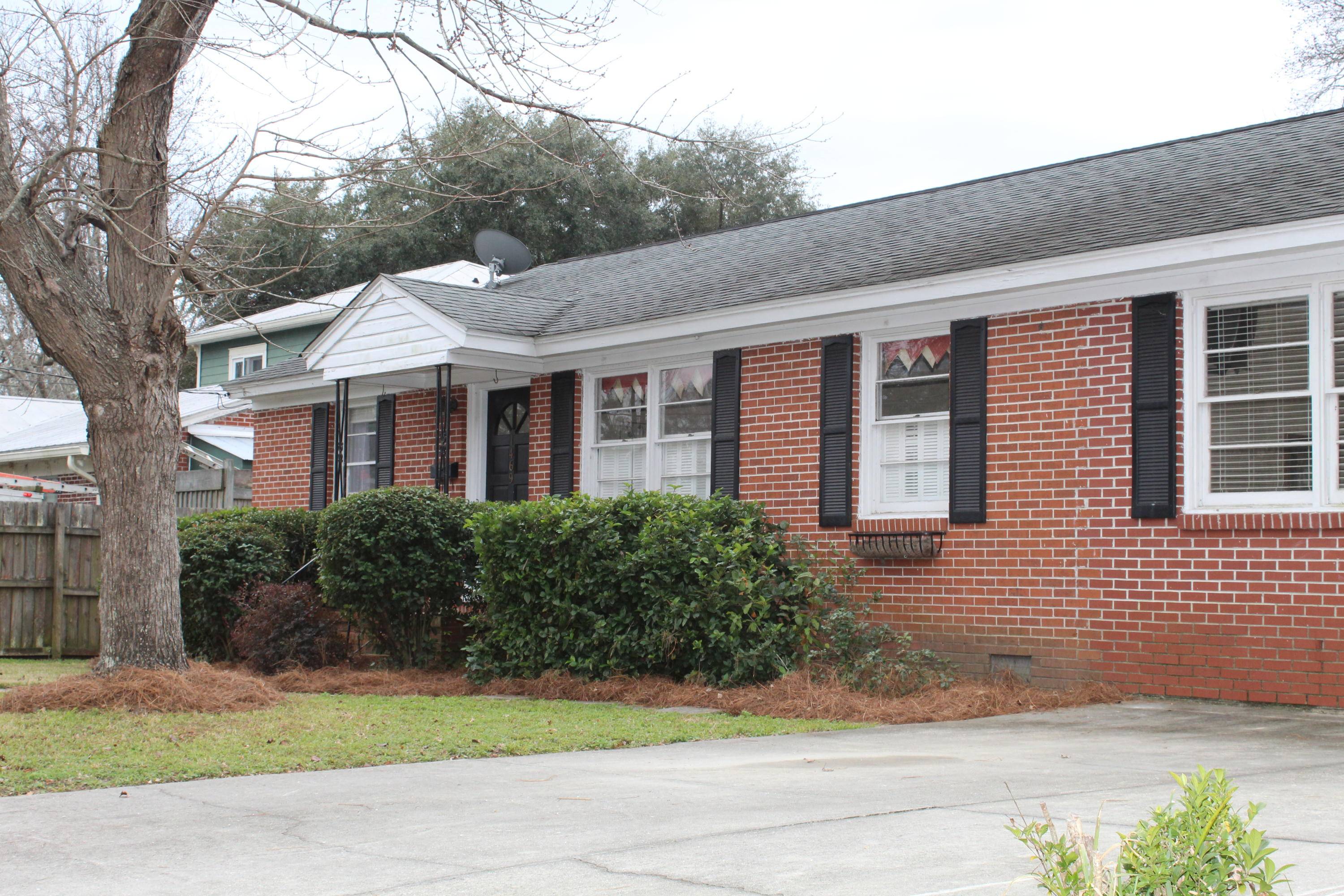 Mount Pleasant, SC 29464,1469 Barbara St