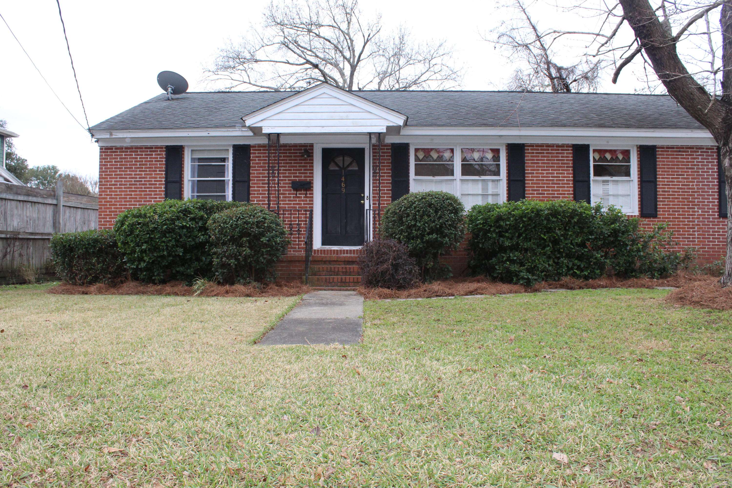 Mount Pleasant, SC 29464,1469 Barbara St