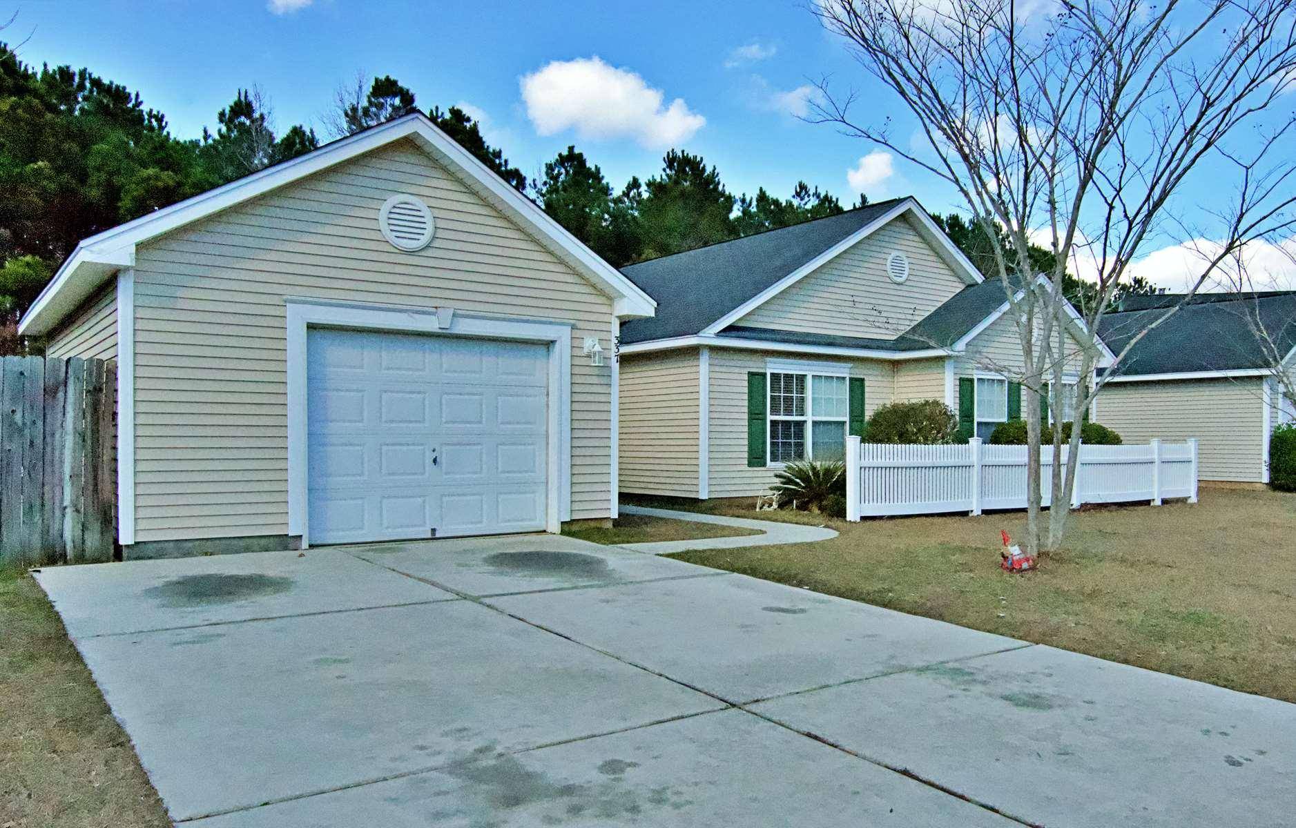 Summerville, SC 29485,337 Savannah River Dr