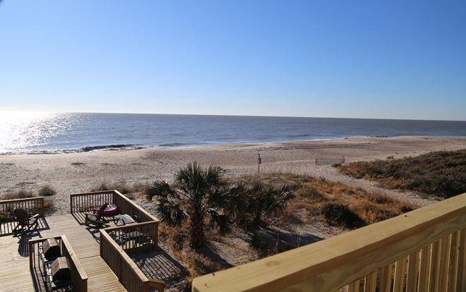 Edisto Island, SC 29438,1208 Palmetto Blvd