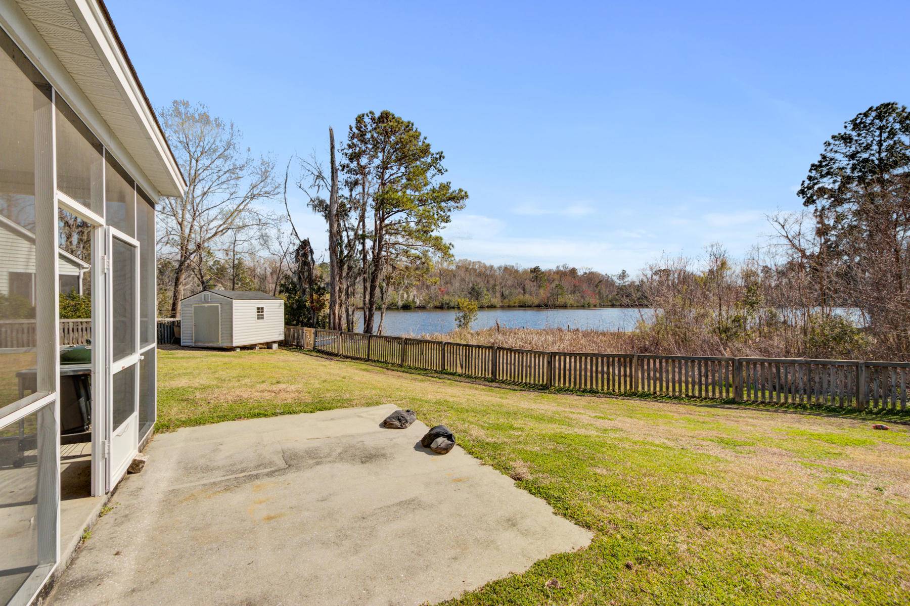 Moncks Corner, SC 29461,417 Crystal Oaks Ln