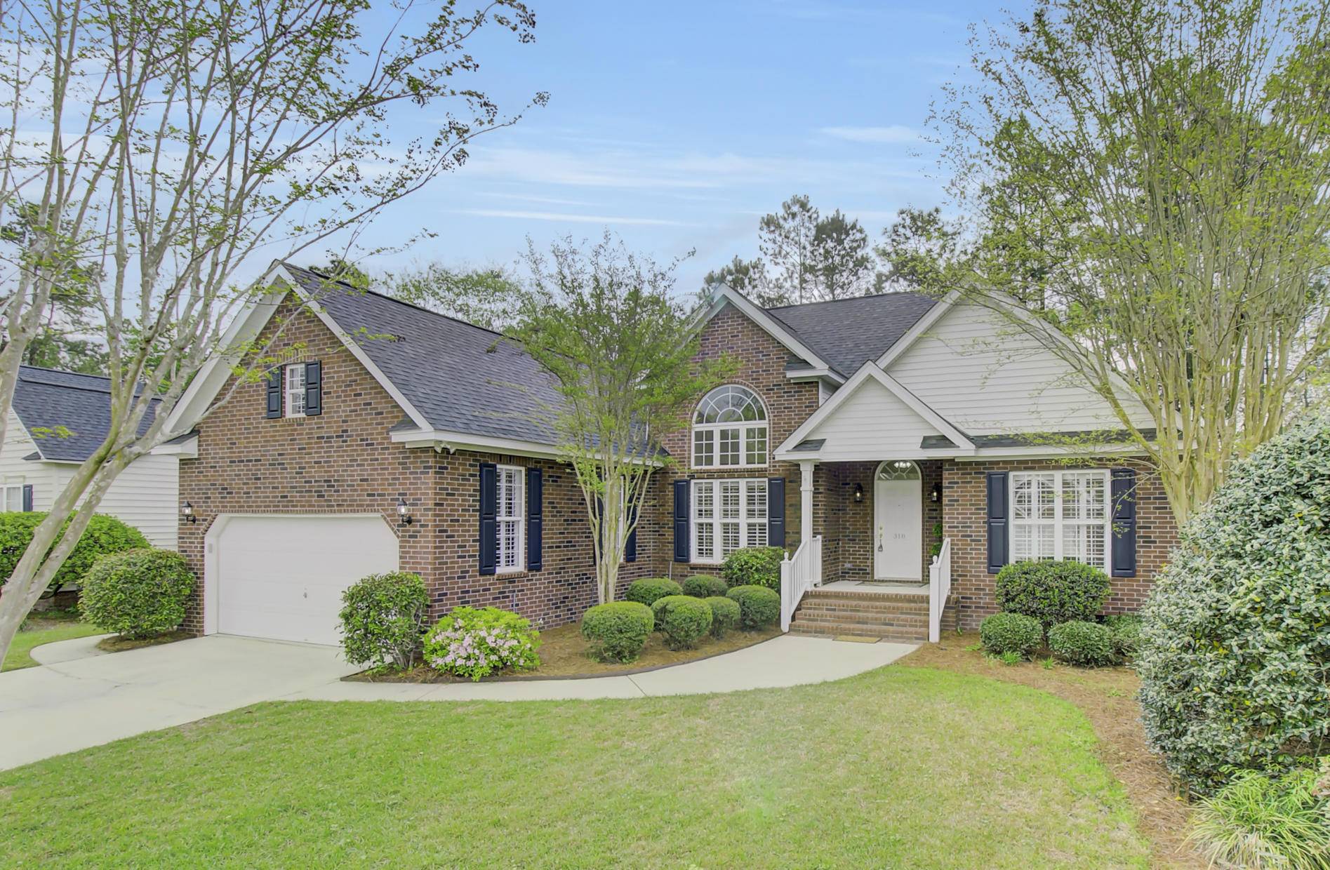 Summerville, SC 29483,318 Prestwick Ct