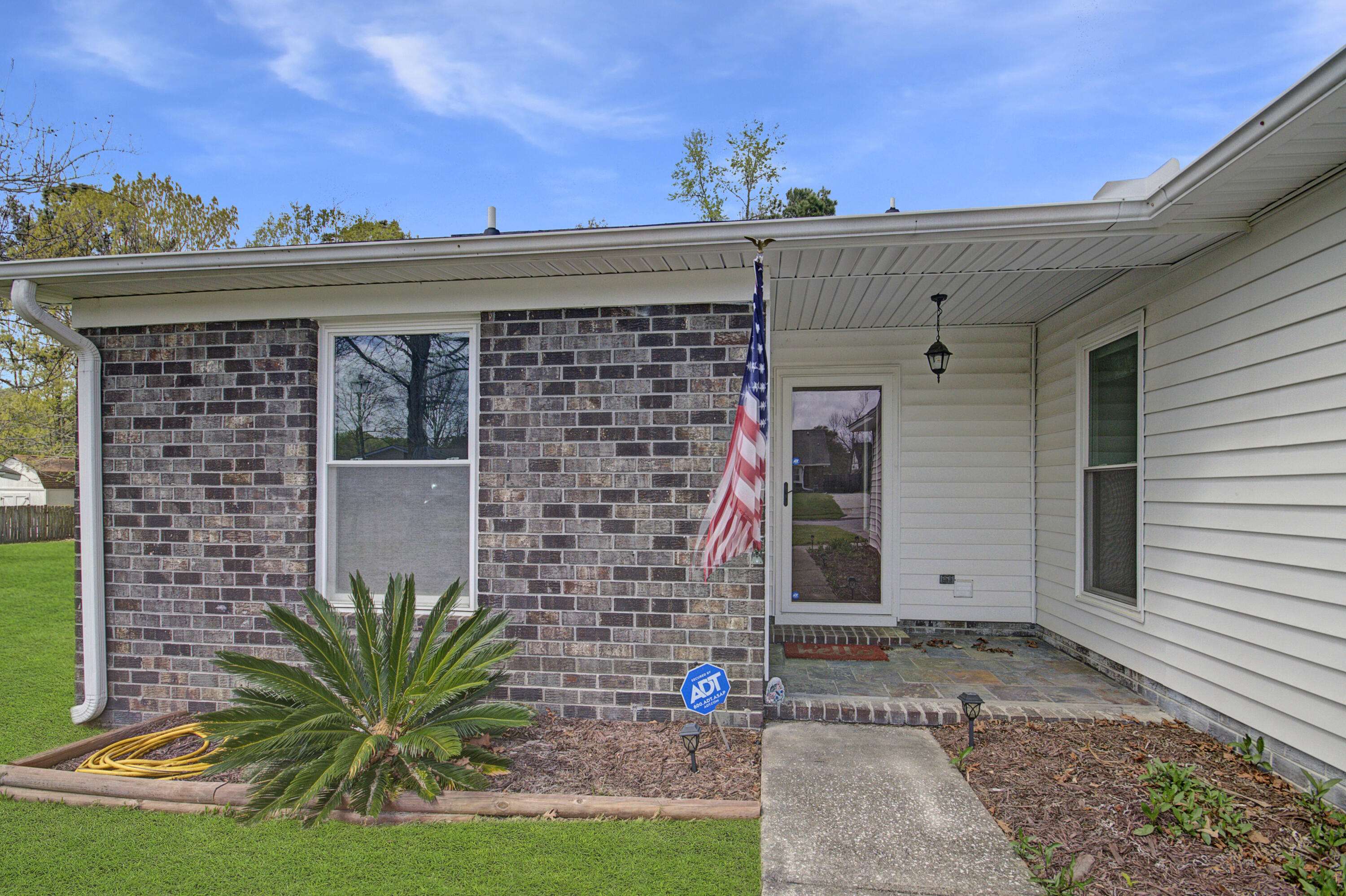 Goose Creek, SC 29445,312 Janice St