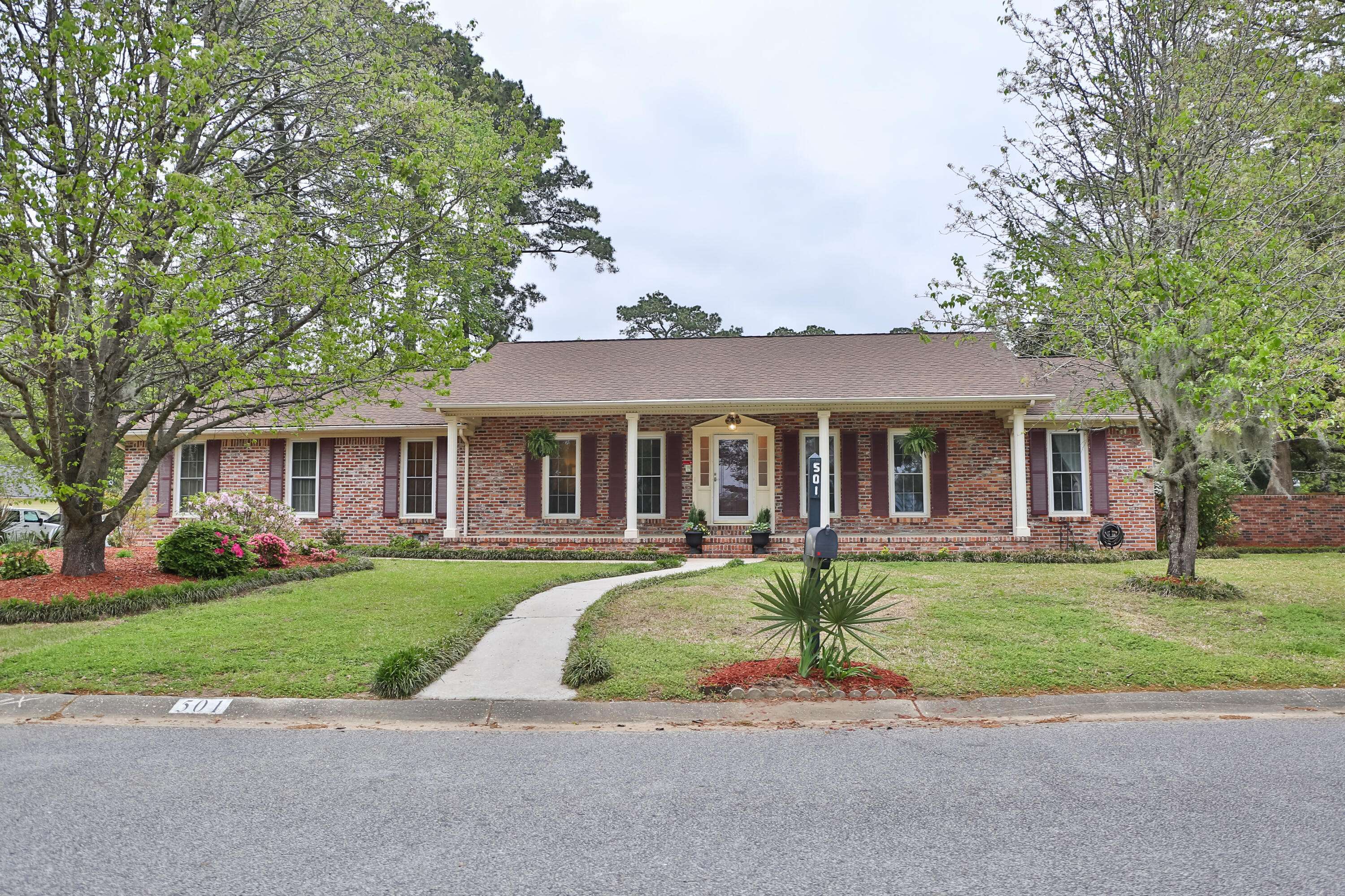 Summerville, SC 29485,501 Fairington Dr