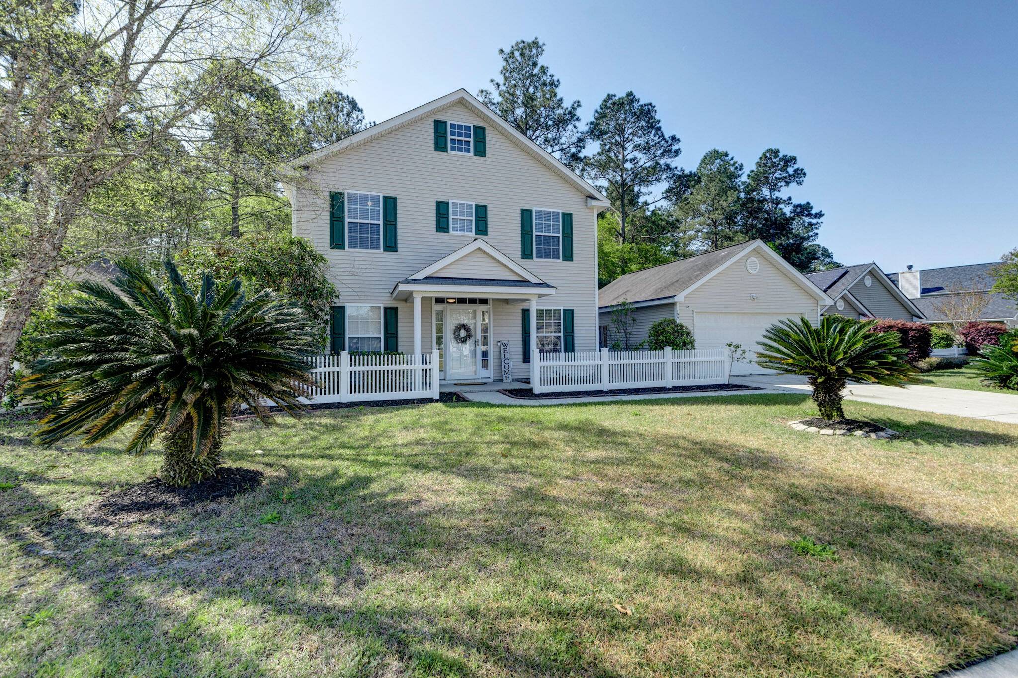 Summerville, SC 29483,199 Moon Dance Ln