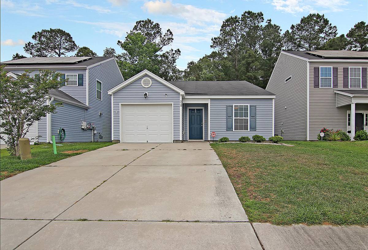 Summerville, SC 29485,215 Coosawatchie St