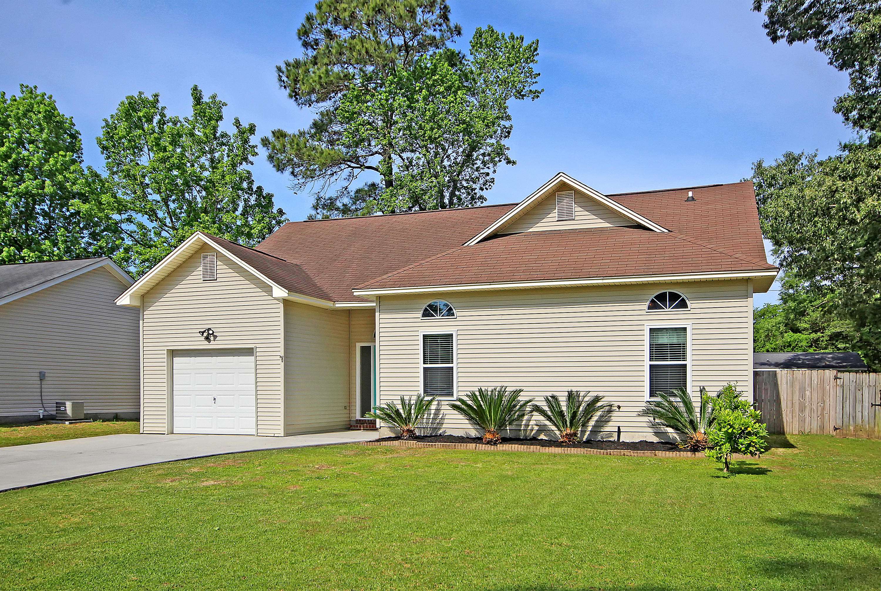 Goose Creek, SC 29445,133 Pecan Grove Ave