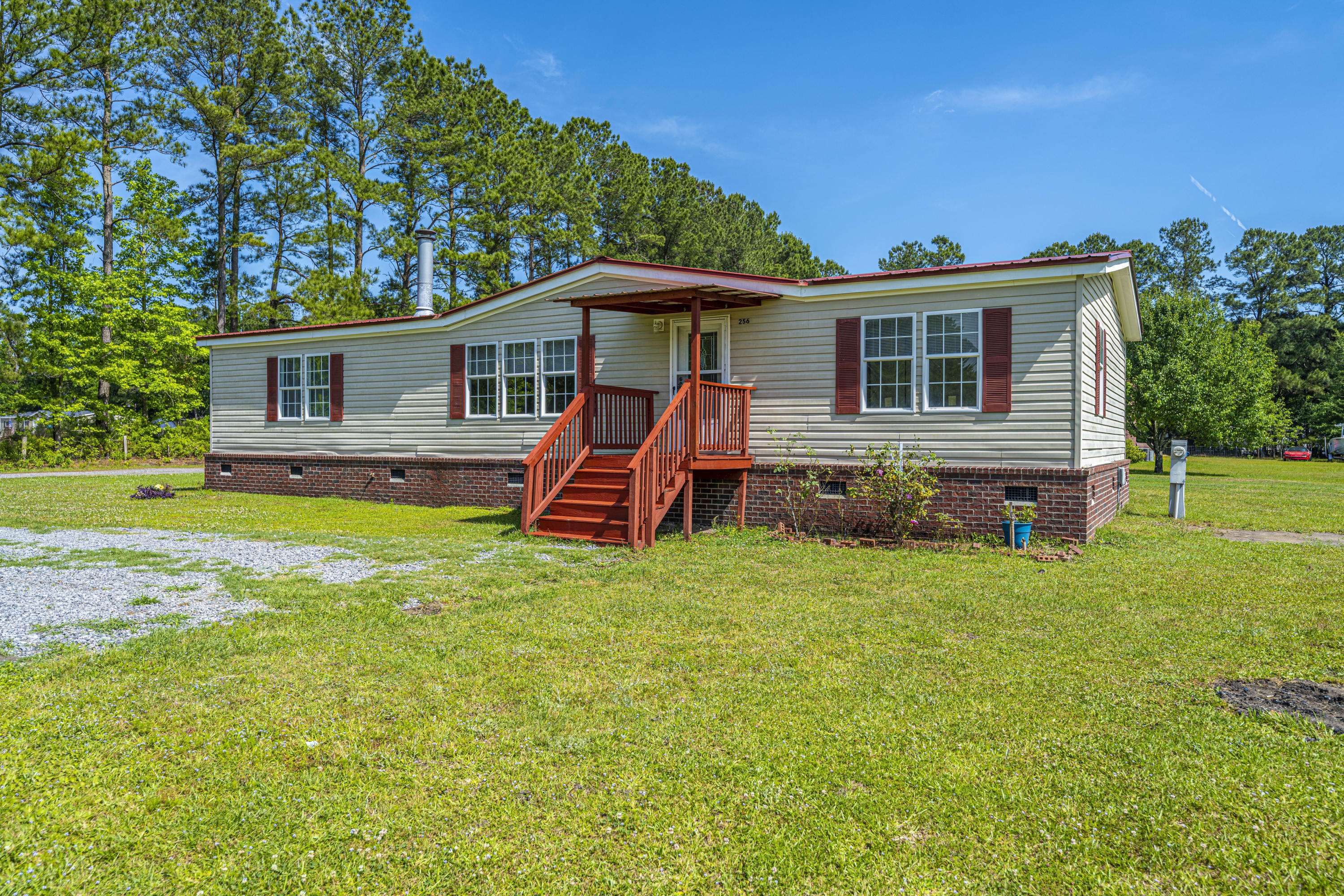 Moncks Corner, SC 29461,256 Skyland Ln