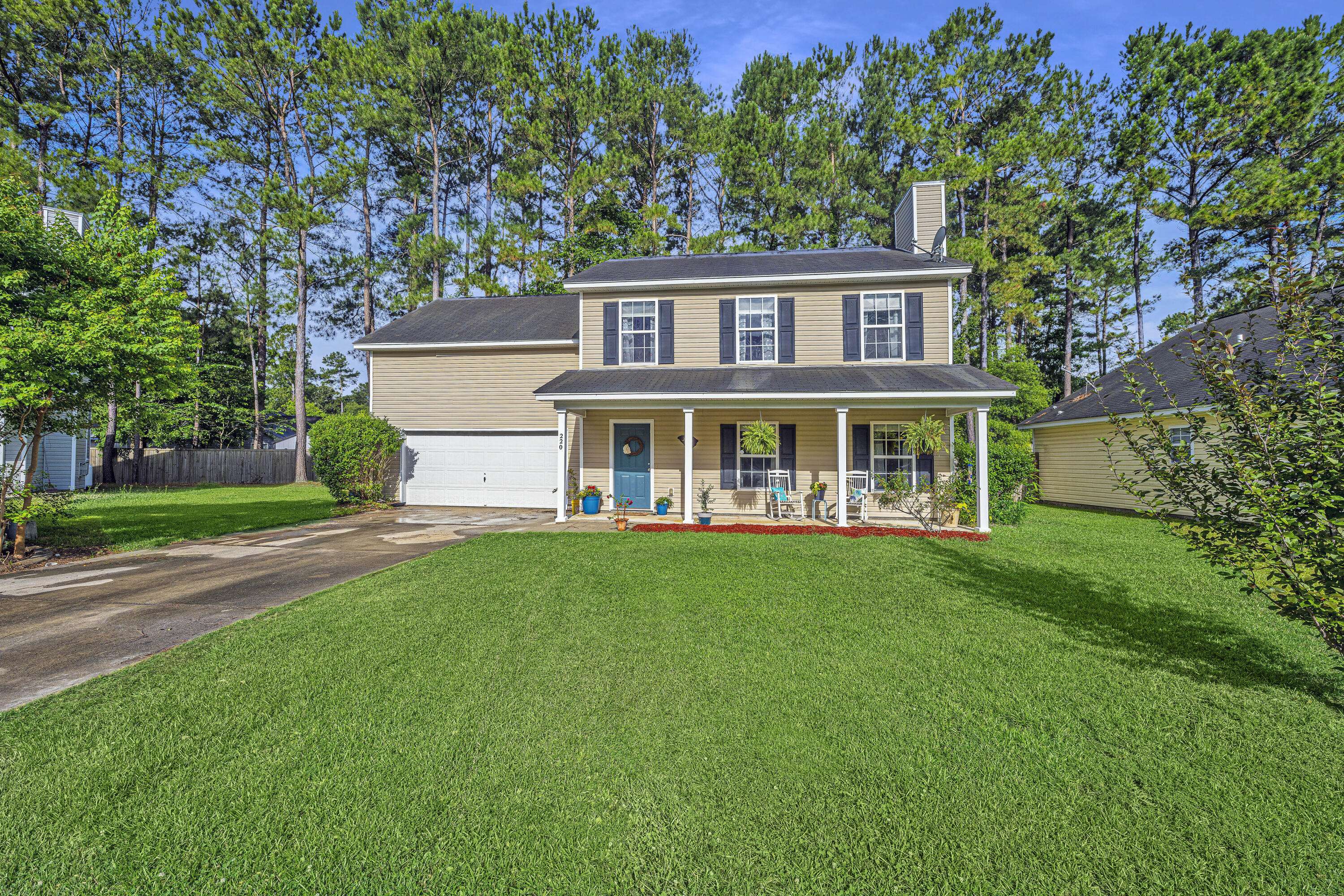 Summerville, SC 29483,220 Bainsbury Ln