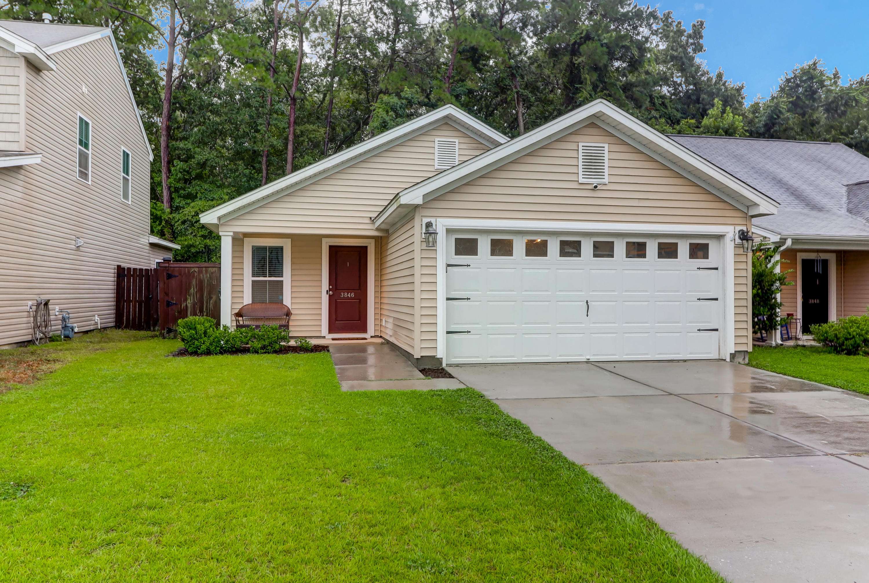 Ladson, SC 29456,3846 Annapolis Way