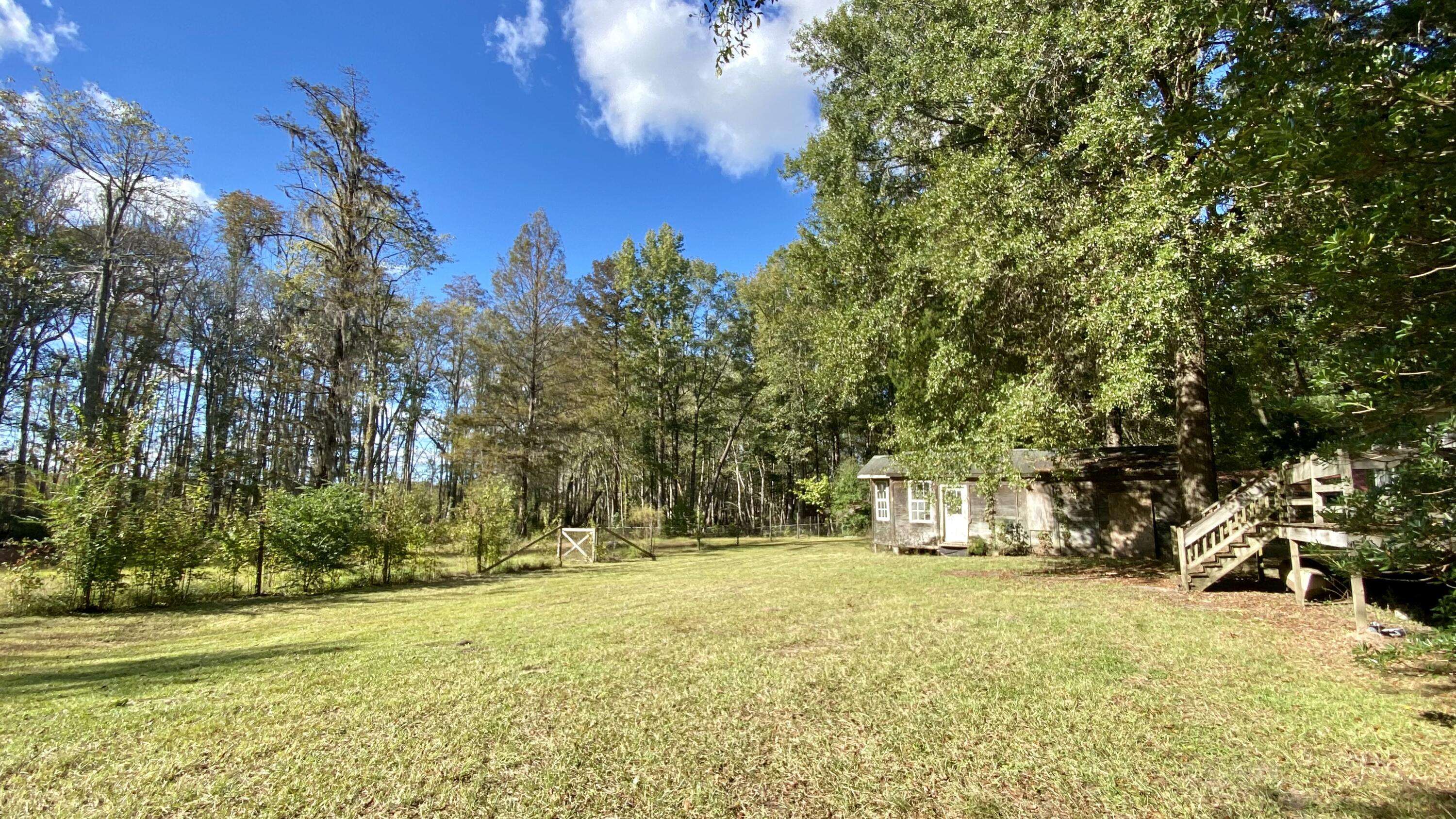 Summerville, SC 29483,105 Bobs Lake Dr