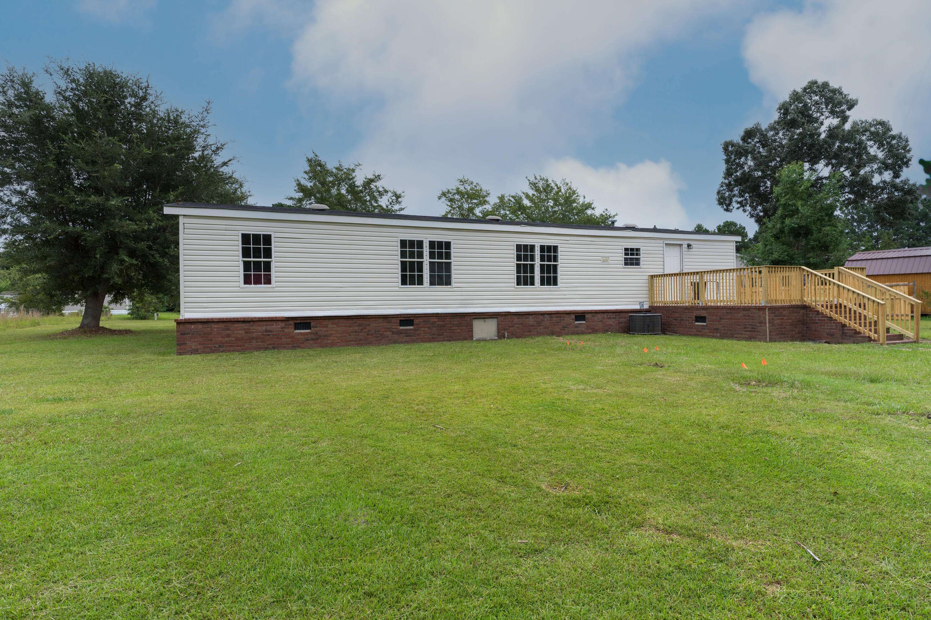 Bonneau, SC 29431,454 Pooshee Plantation Way