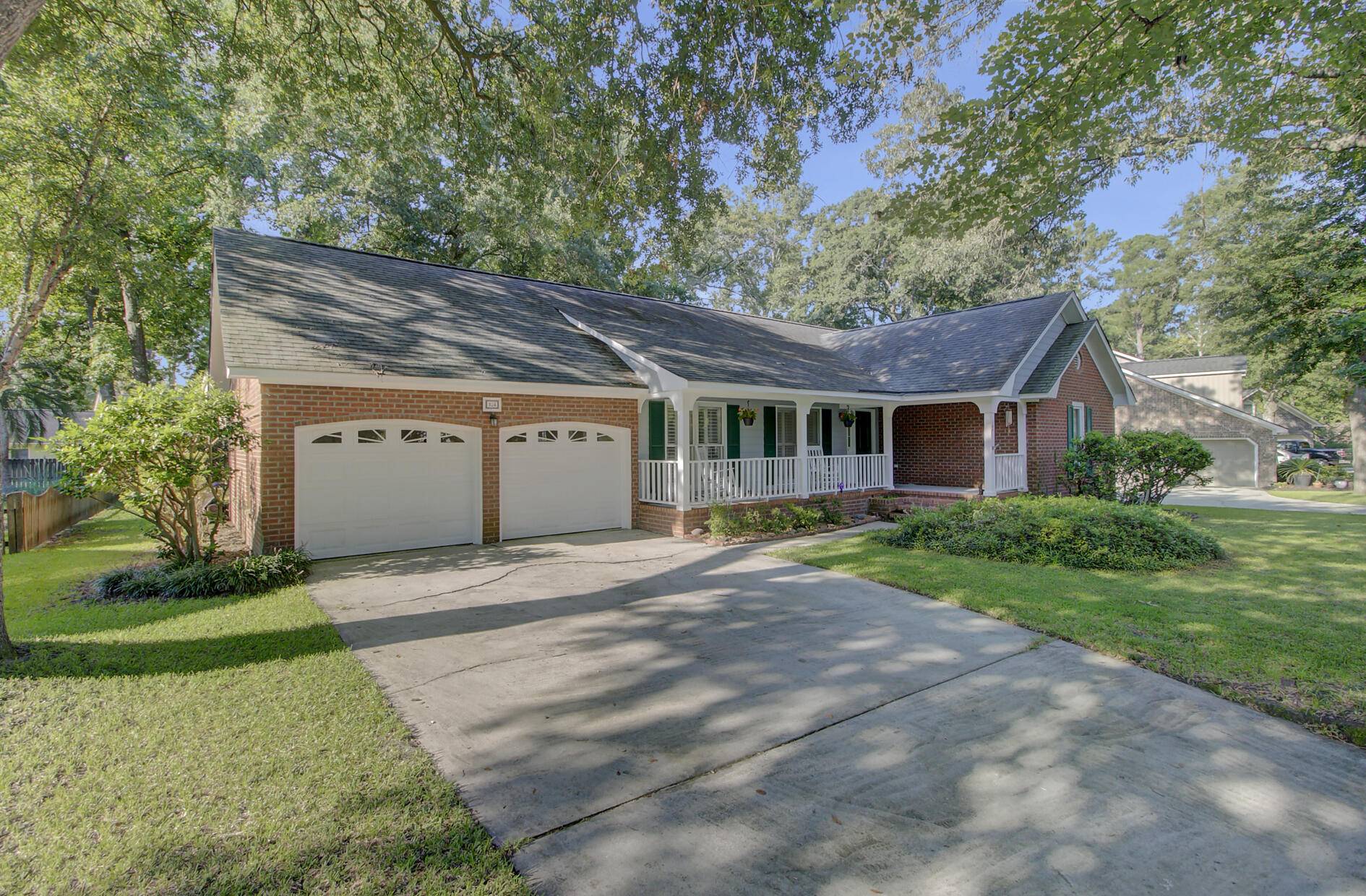 Summerville, SC 29485,104 Kent Ct