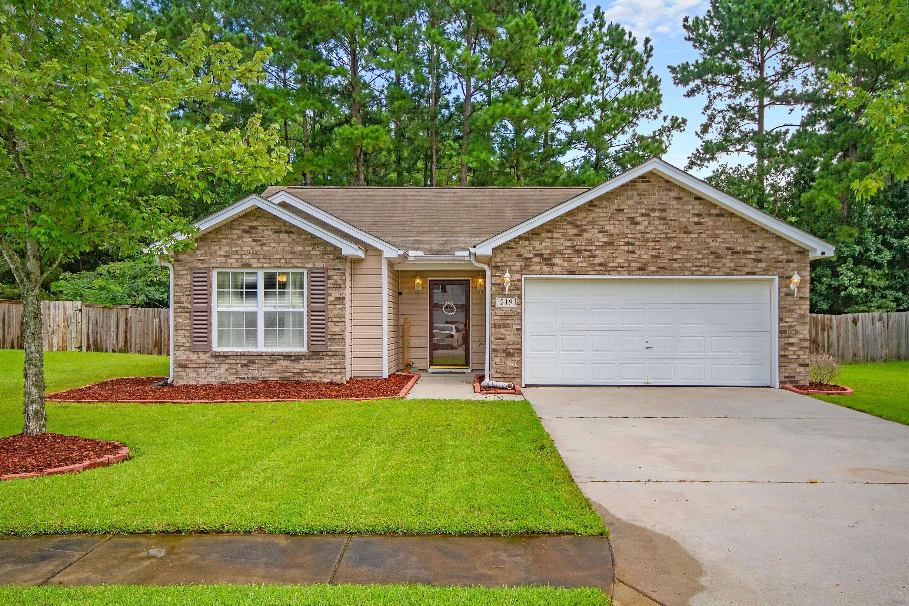 Moncks Corner, SC 29461,219 Everwood Ct