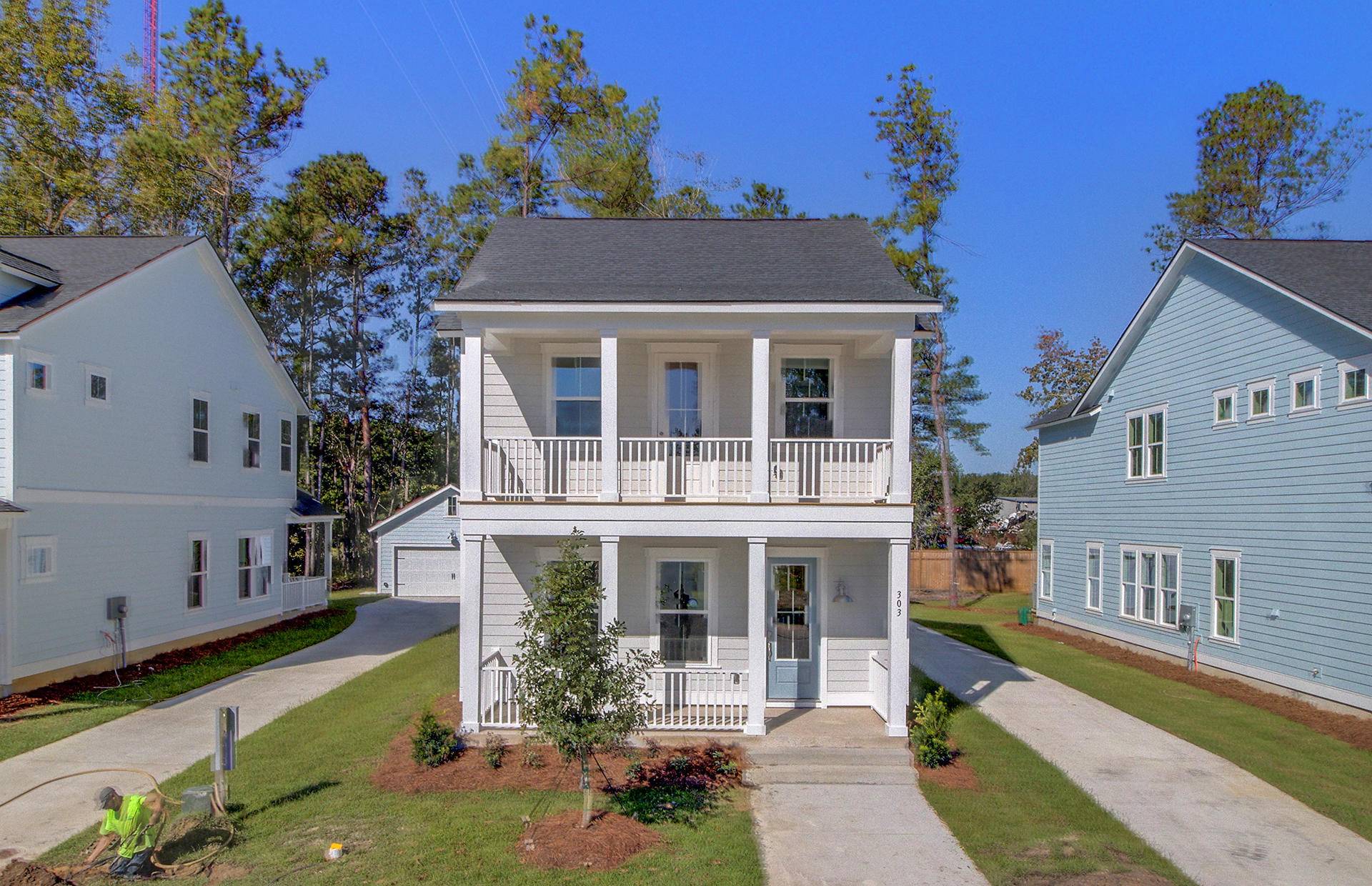 Summerville, SC 29483,109 West Respite Ln