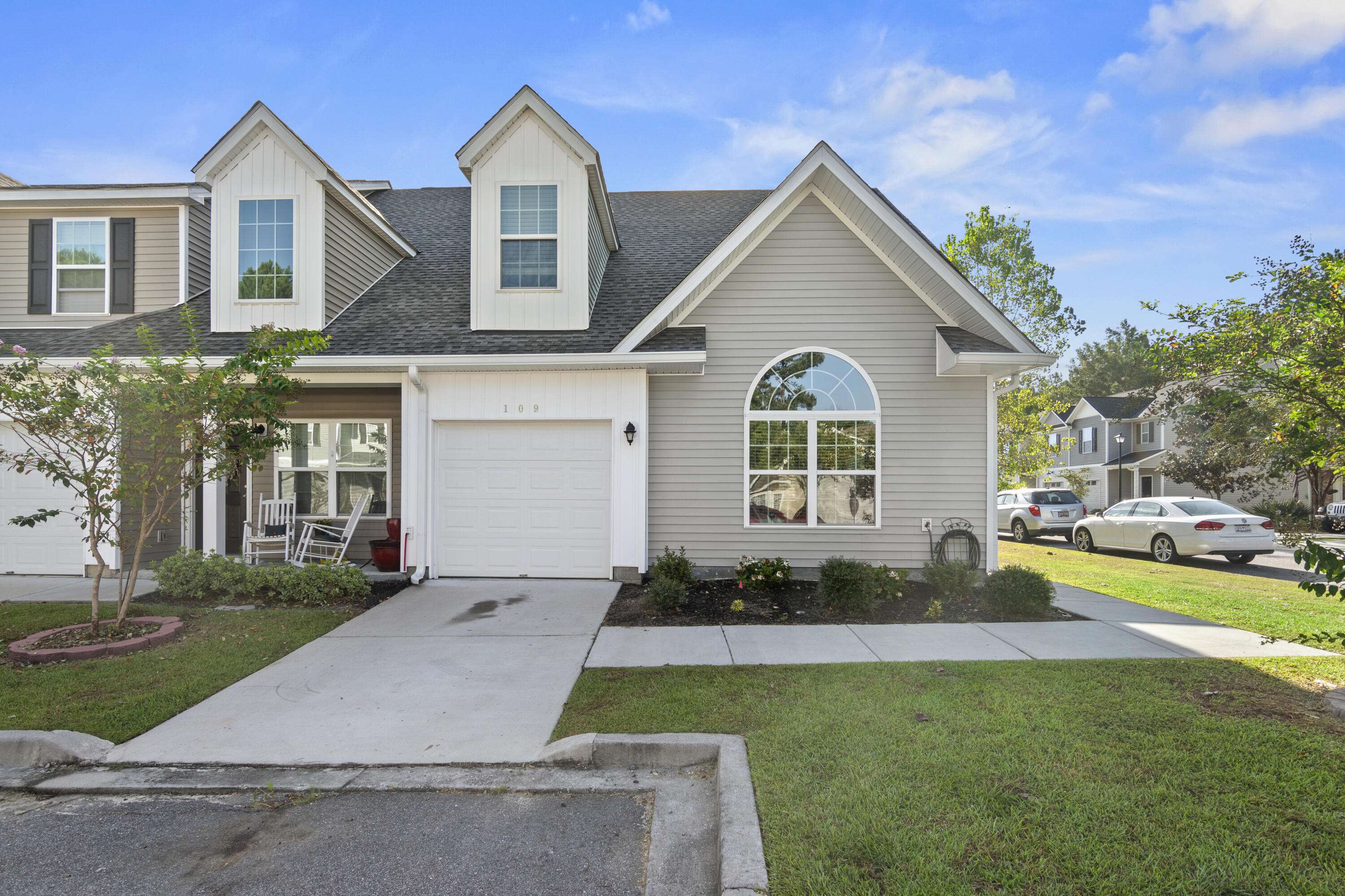 Goose Creek, SC 29445,109 Buchanan Cir