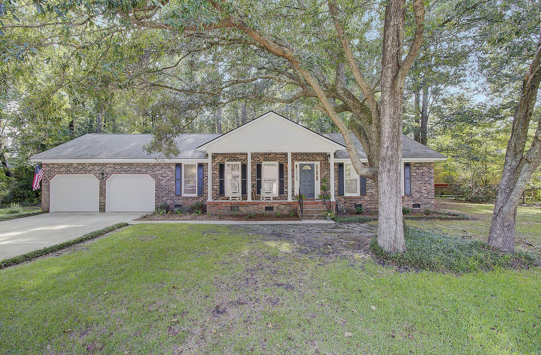 Summerville, SC 29485,114 Retriever Ln