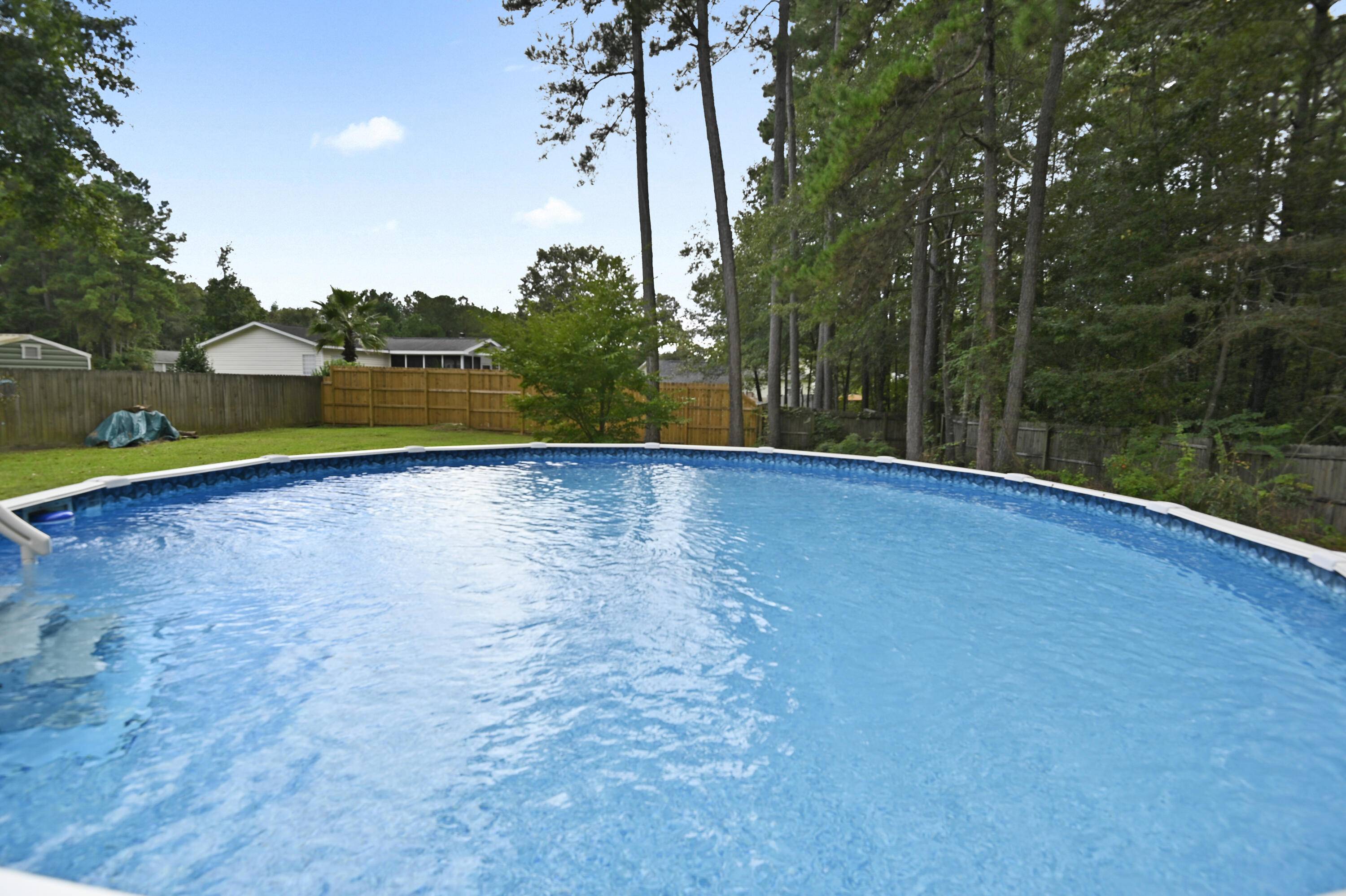 Summerville, SC 29483,203 Fawn Ct