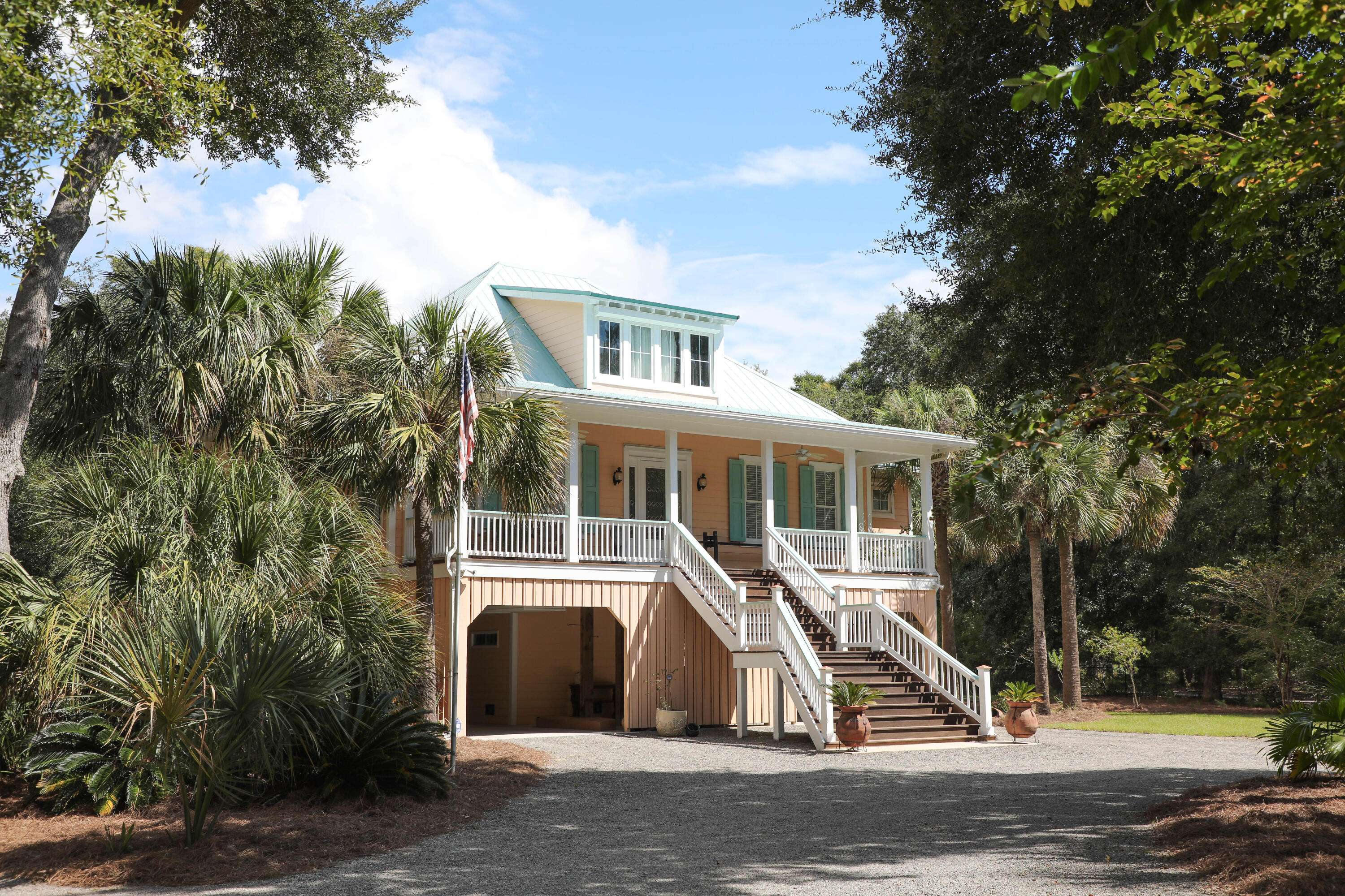 Edisto Island, SC 29438,8760 Palmetto Rd