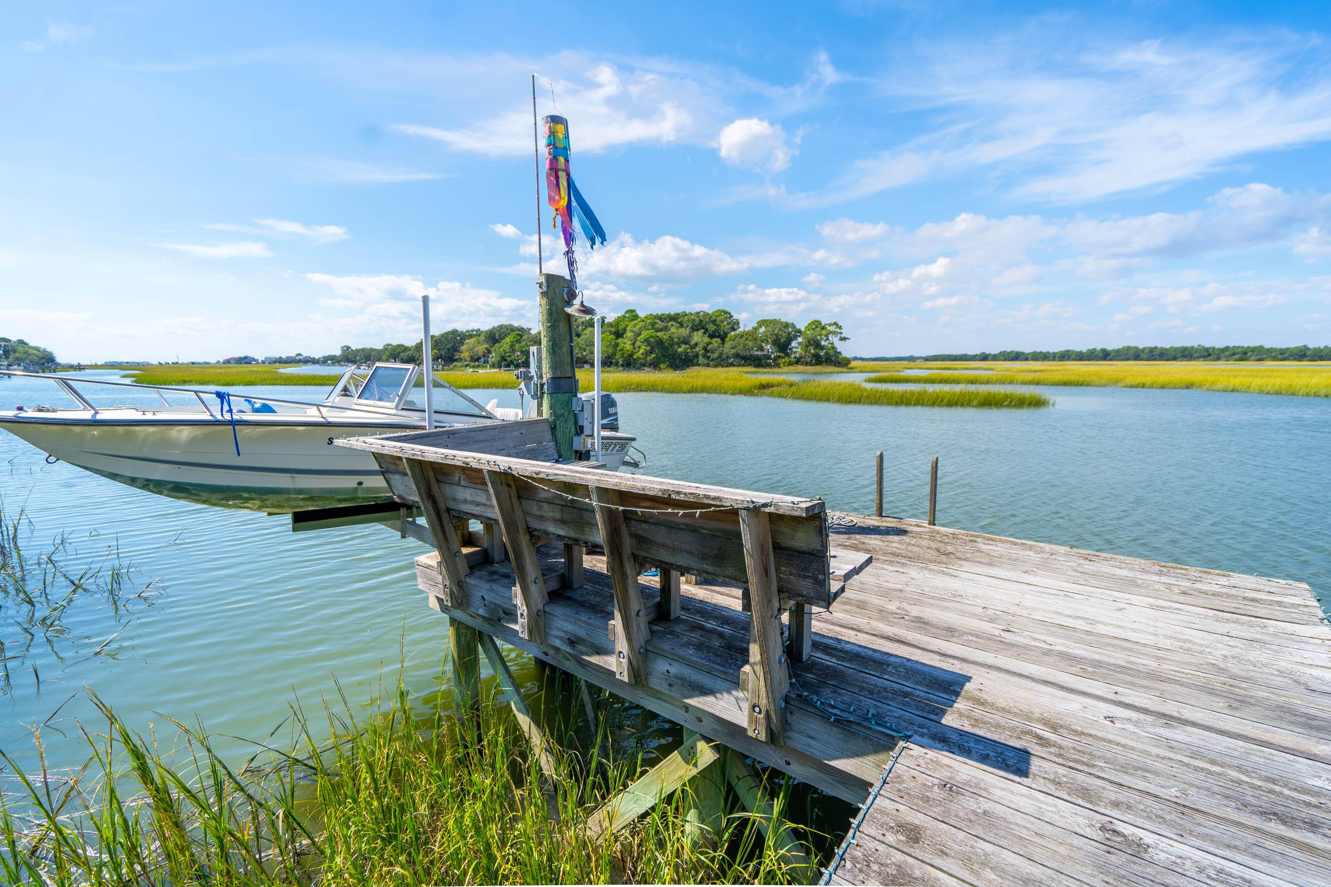 Folly Beach, SC 29439,292 Little Oak Island Dr