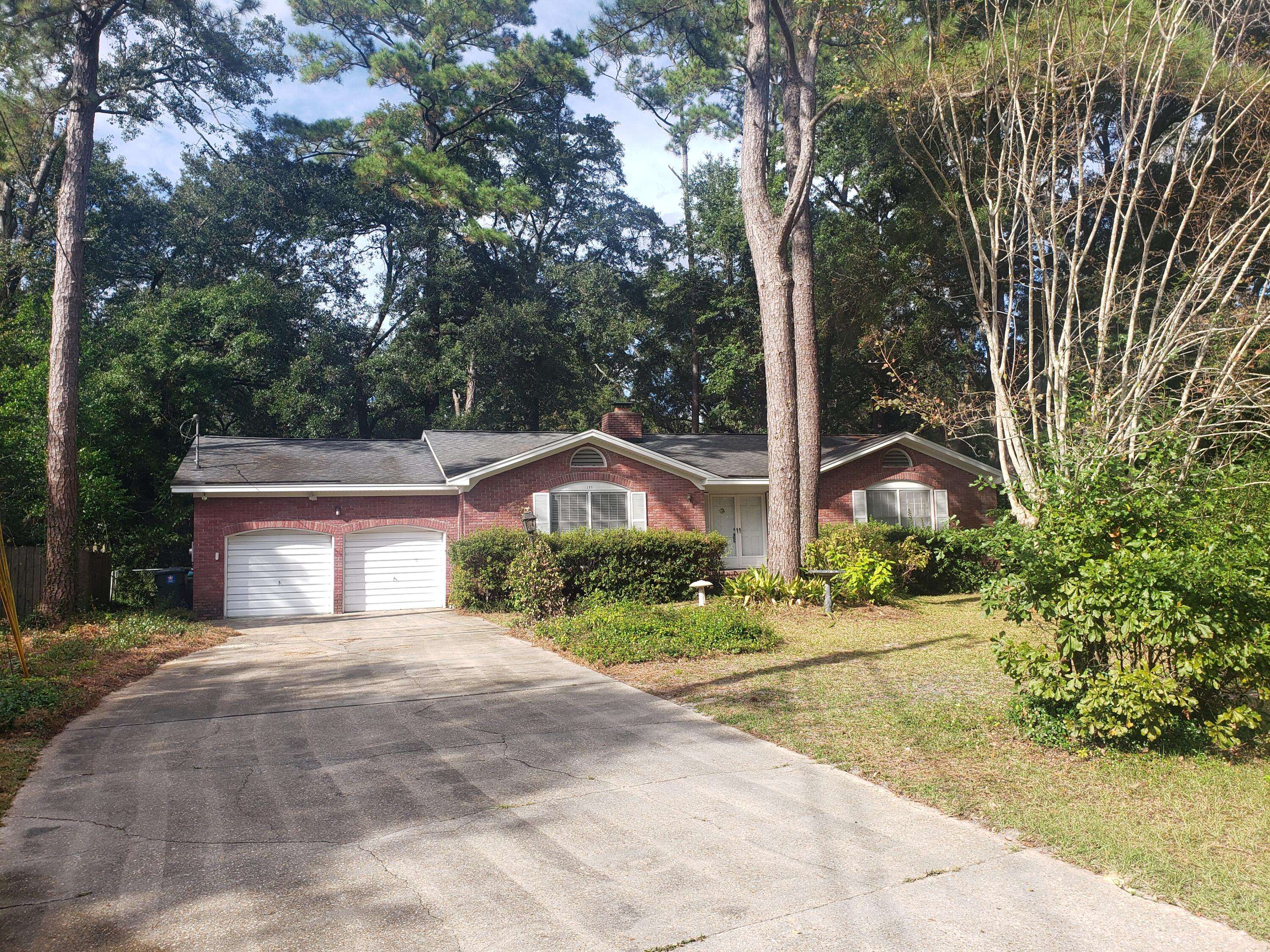 Summerville, SC 29485,203 Chucker Dr