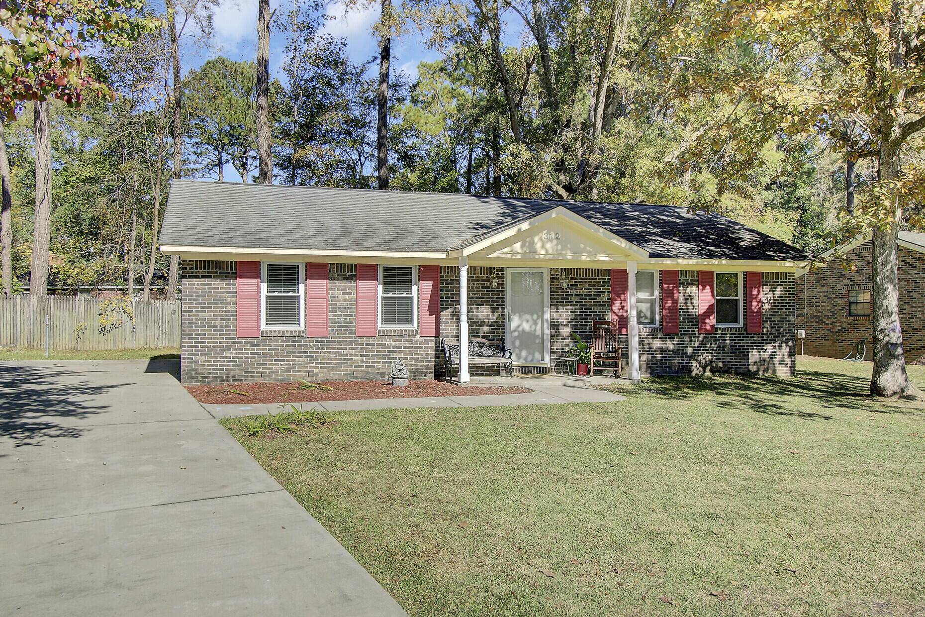 Summerville, SC 29486,312 Umbria Dr