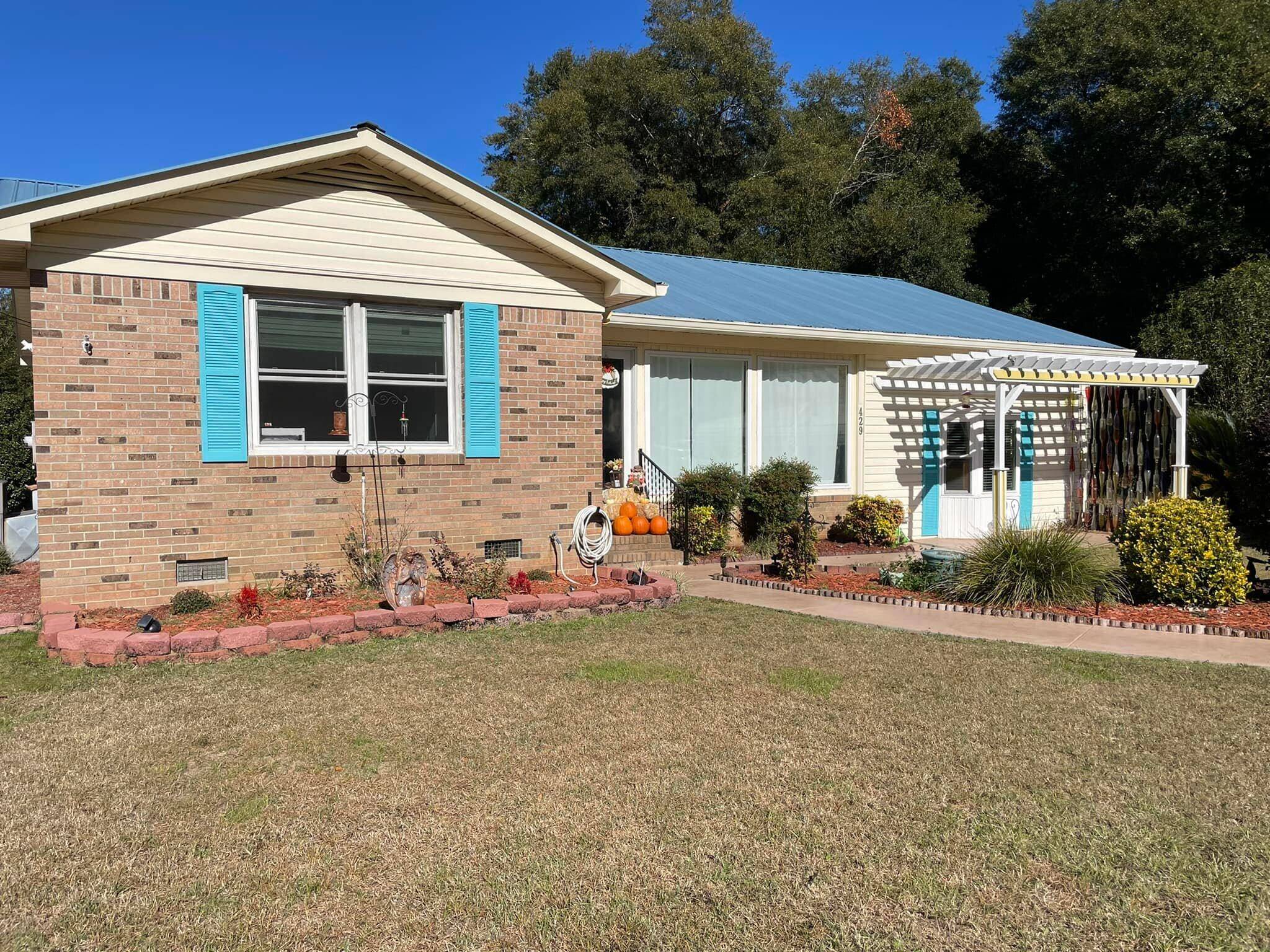 Blackville, SC 29817,429 Izlar St