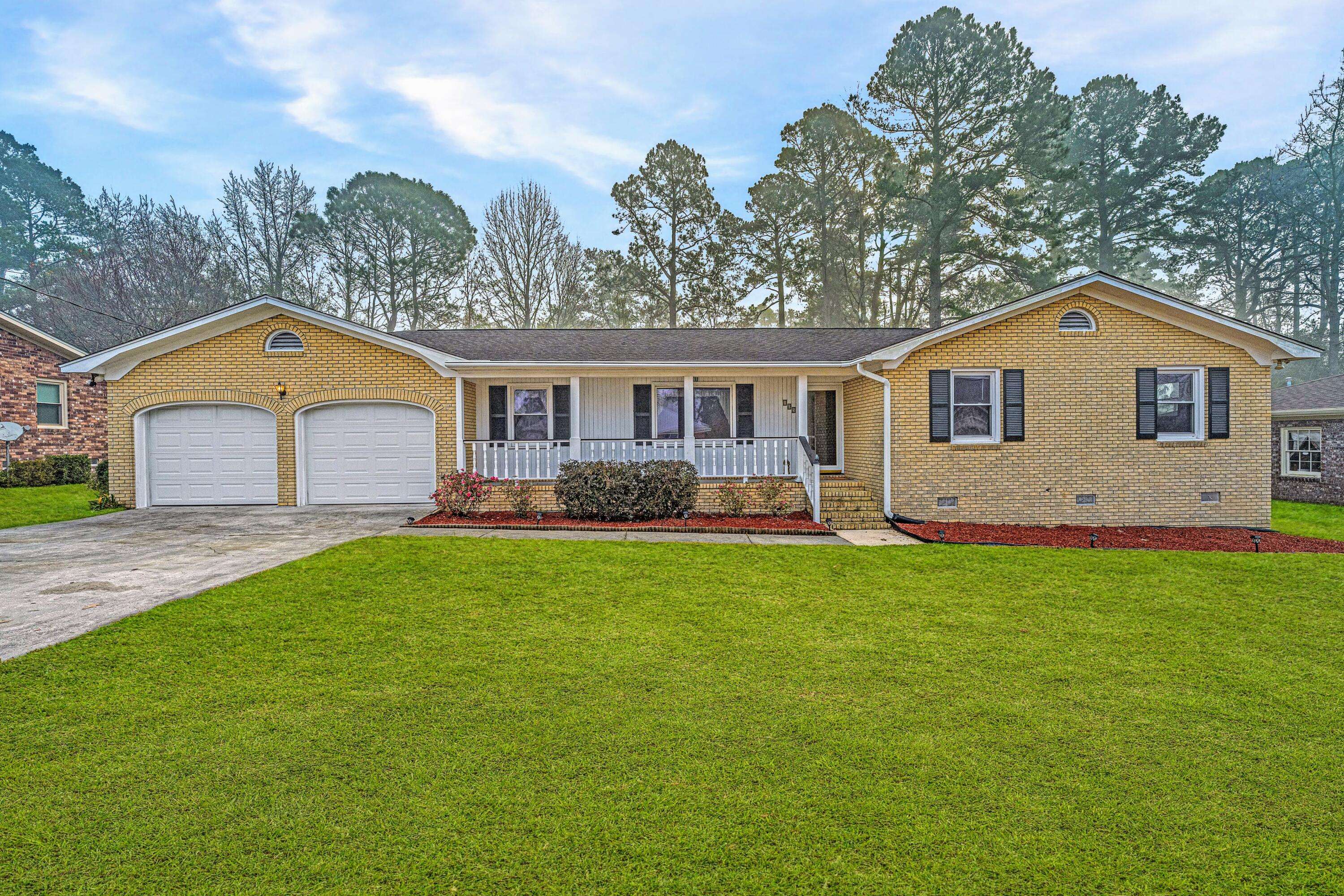 Summerville, SC 29485,105 Tasker Dr