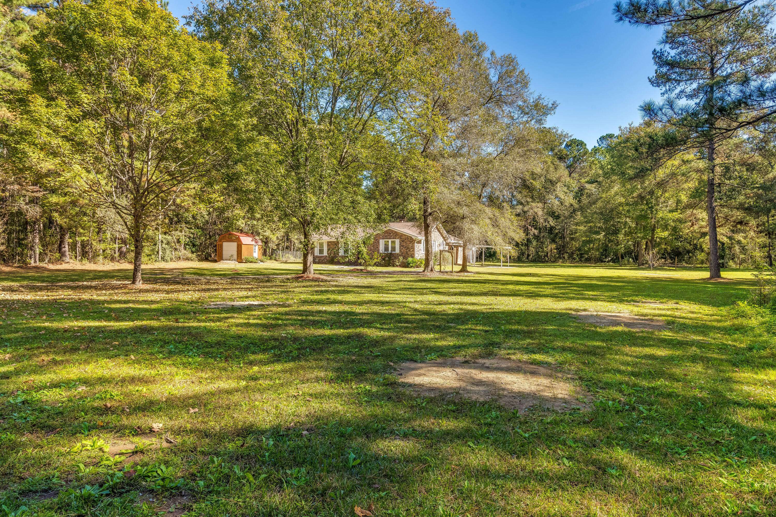 Bonneau, SC 29431,125 Atkinson Ln