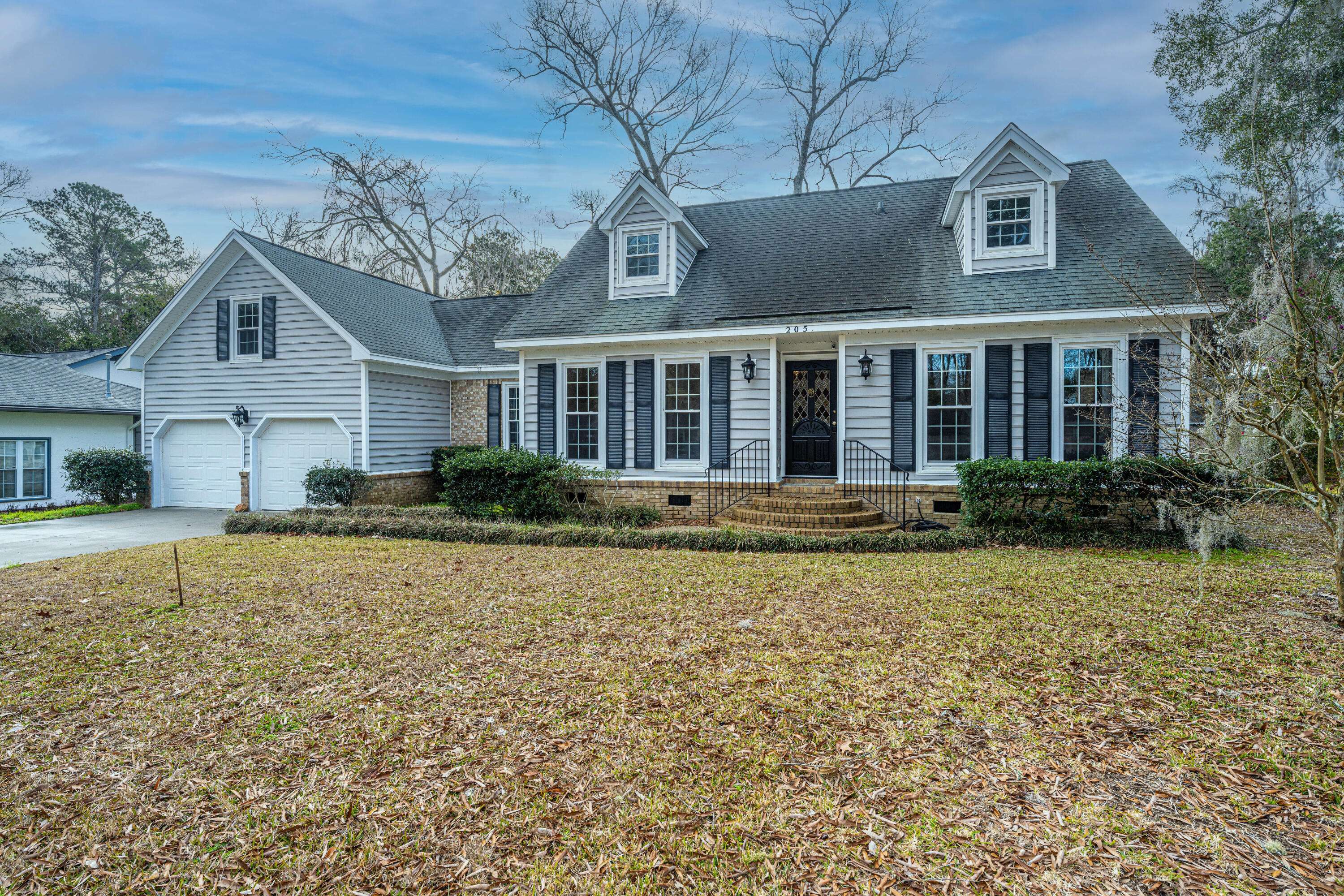 Summerville, SC 29485,205 Seven Oaks Ln