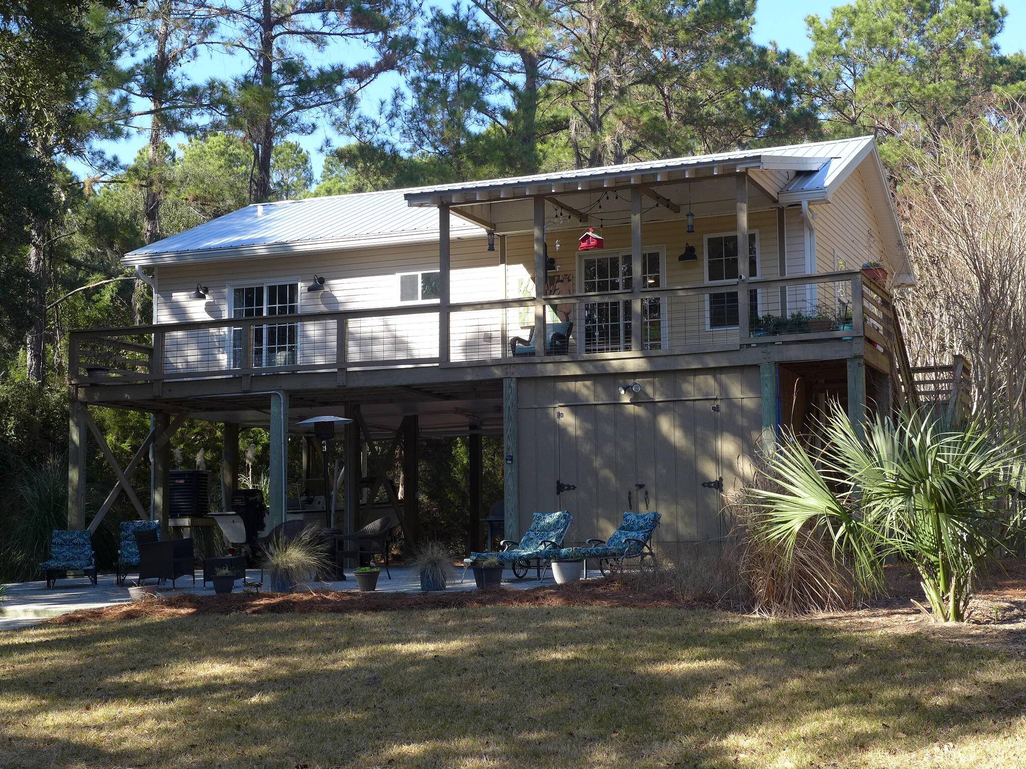 Edisto Island, SC 29438,8525 Middleton Point Ln