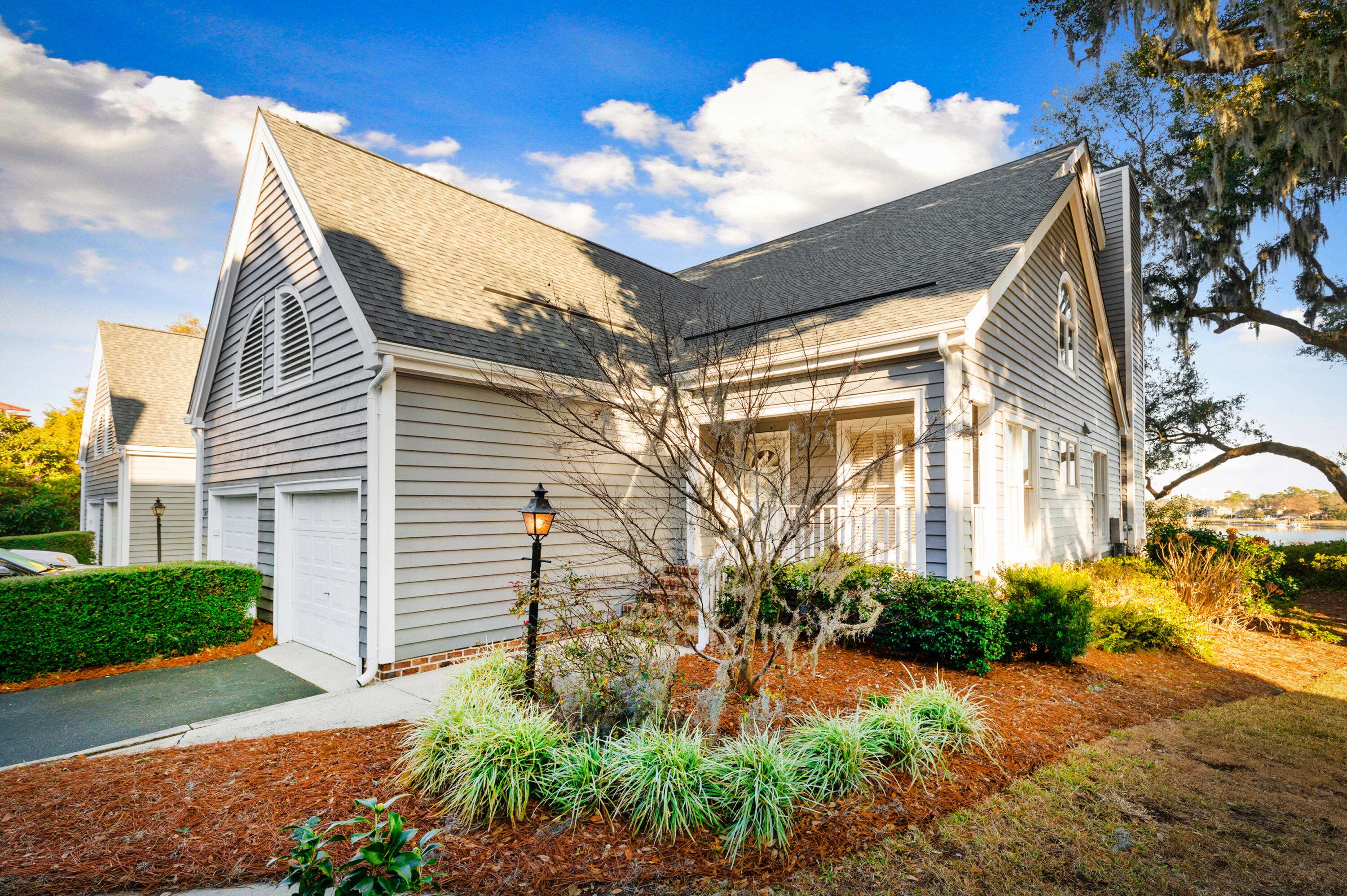Charleston, SC 29412,104 Waterfront Plantation Dr