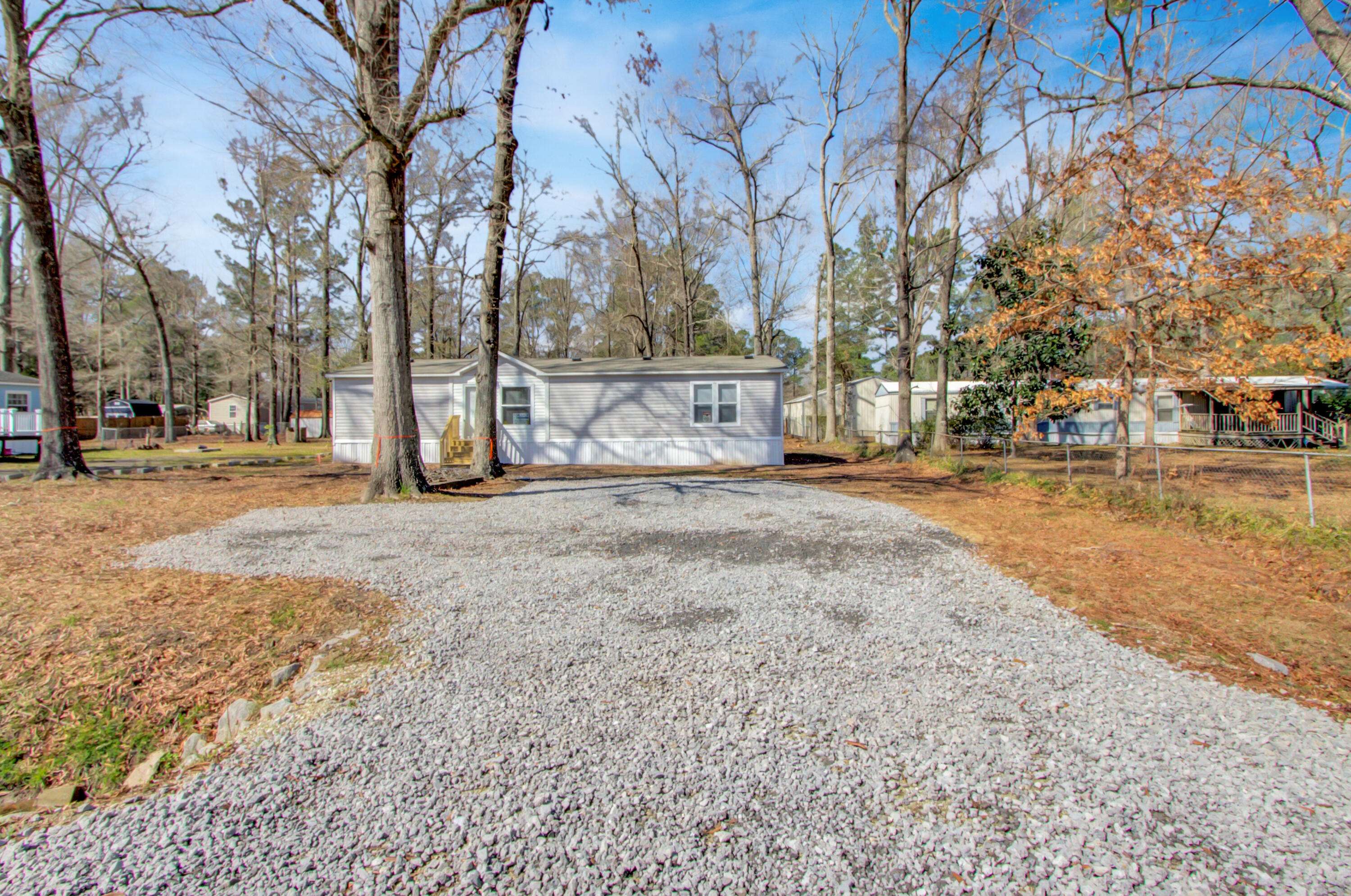 Summerville, SC 29483,99 Schoonover Dr