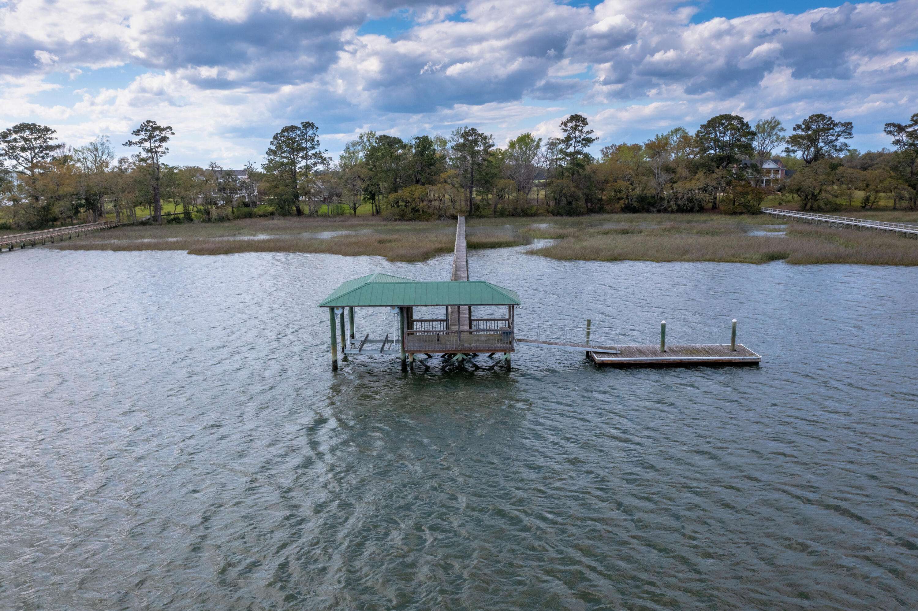 Wadmalaw Island, SC 29487,2831 Anchor Watch Dr