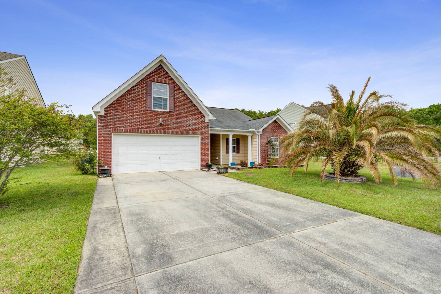 Moncks Corner, SC 29461,631 English Oak Cir