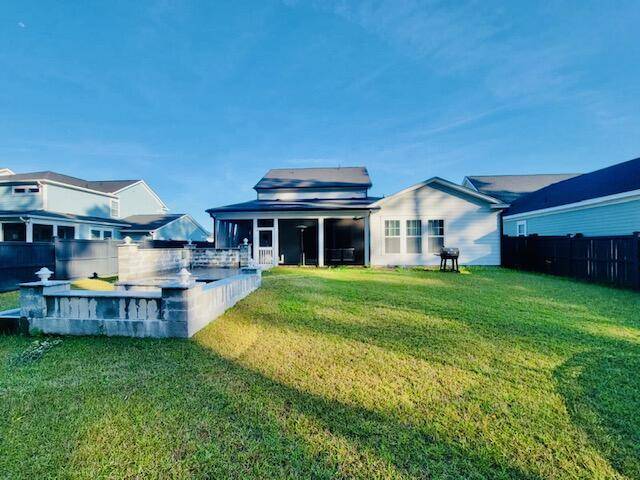 Summerville, SC 29486,380 Oak Park St